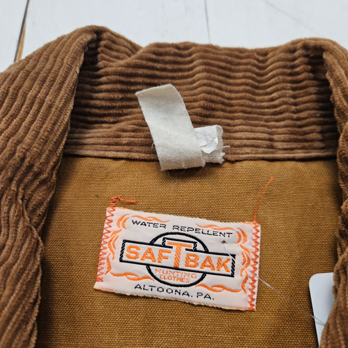 1960s/1970s SafTBack Khaki Canvas Hunting Jacket Made in USA Size L/XL