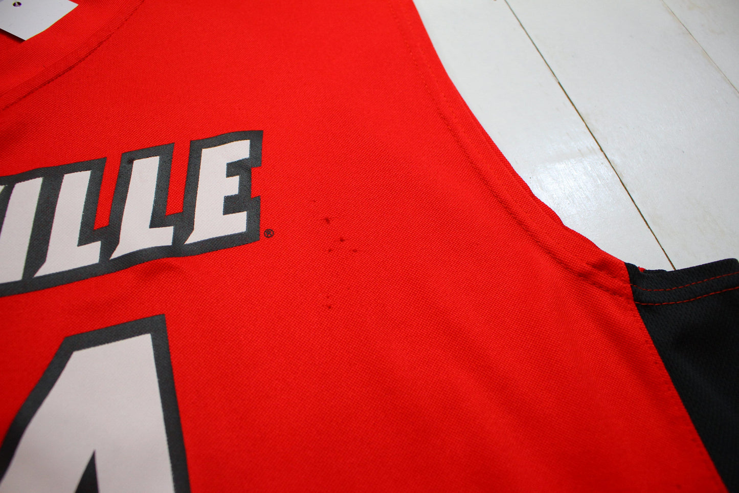 2000s/2010s NCAA Louisville Cardinals 34 Basketball Jersey Size XL
