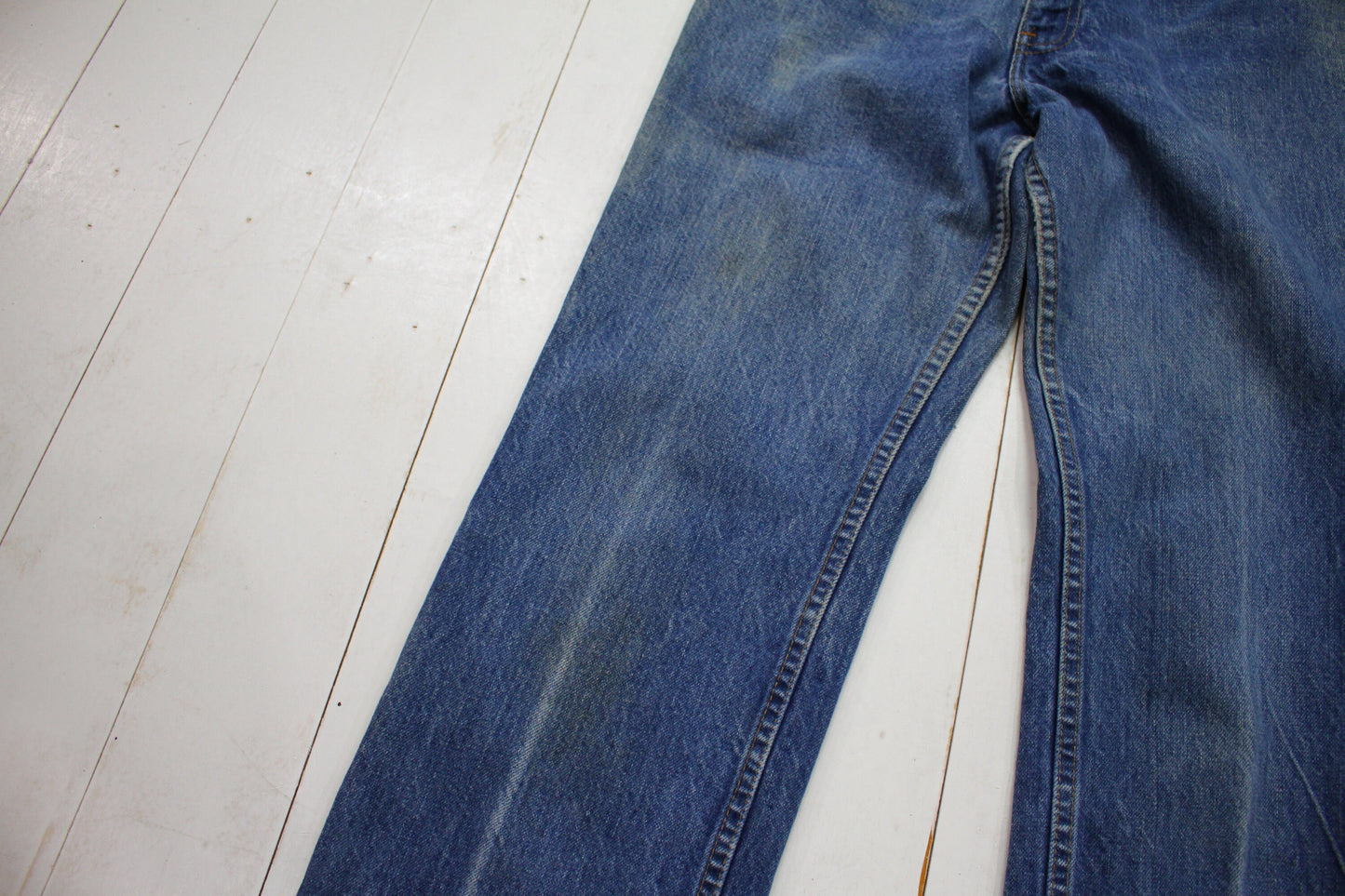 1980s Levi's White Label High Rise Blue Denim Jeans Made in USA Size 26x28.5