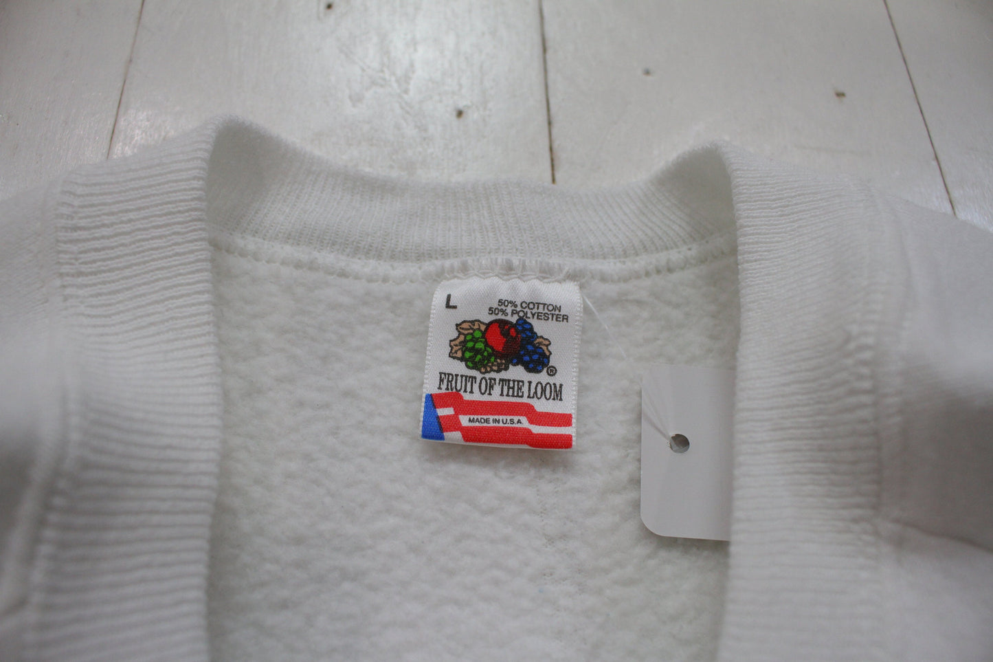 1990s Fruit of the Loom Pennsylvania's Young Woman of the Year Raglan Sweatshirt Made in USA Size M