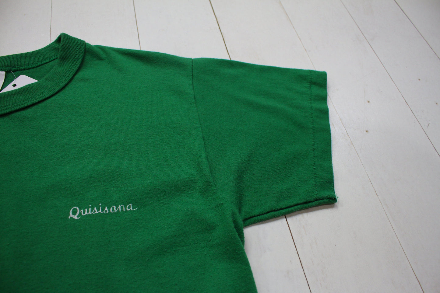 1980s Russell Athletic Quisisana Resort T-Shirt Made in USA Size S/M
