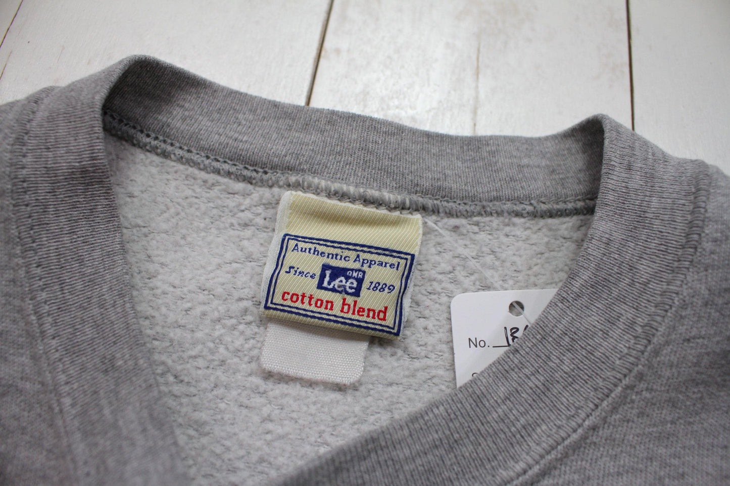 1990s/2000s Montauk Militia Fishing Sweatshirt Size S/M