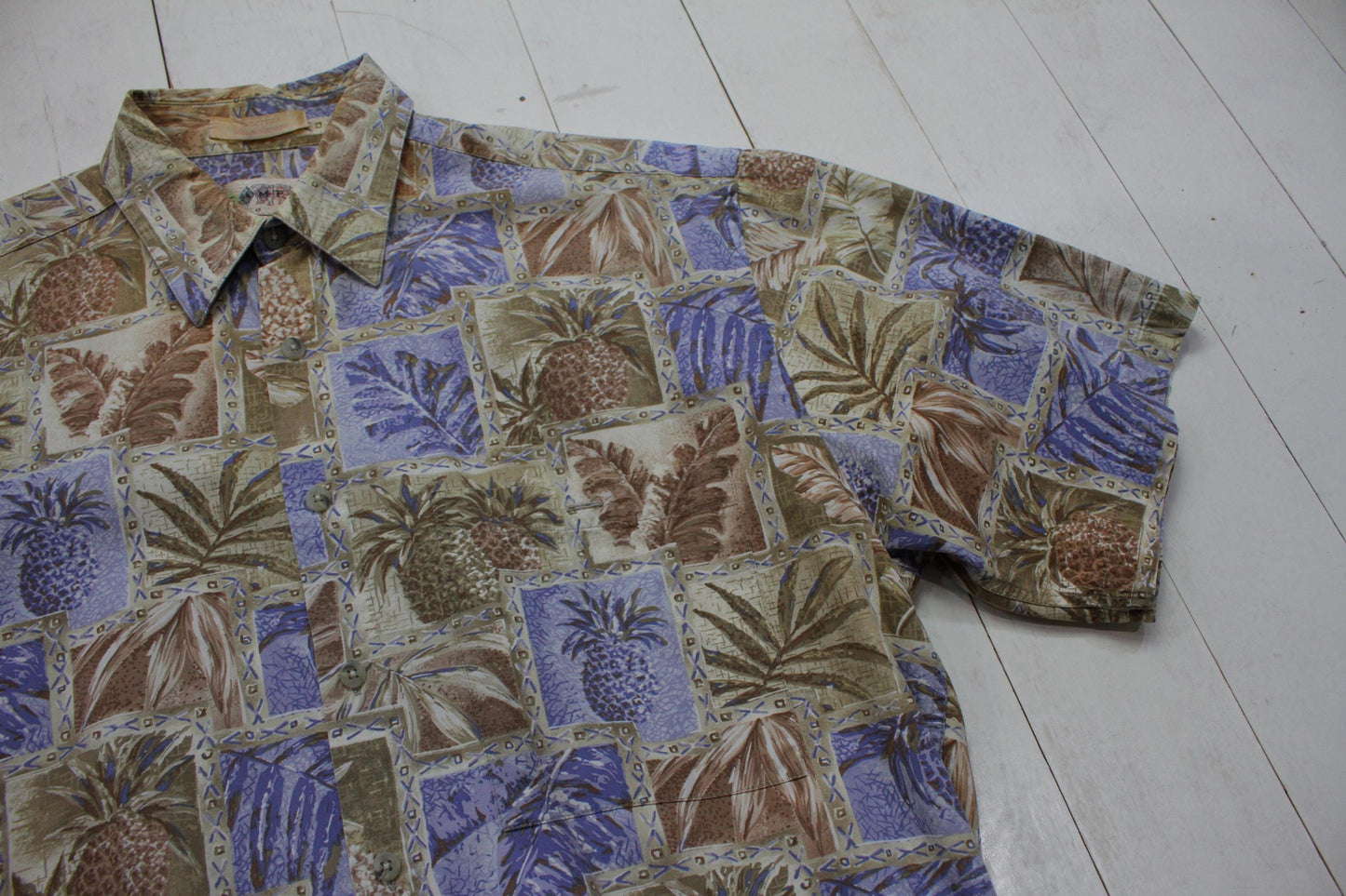 1980s/1990s Campia Tropical Pineapple Print Shortsleeve Hawaiian Shirt Size M/L