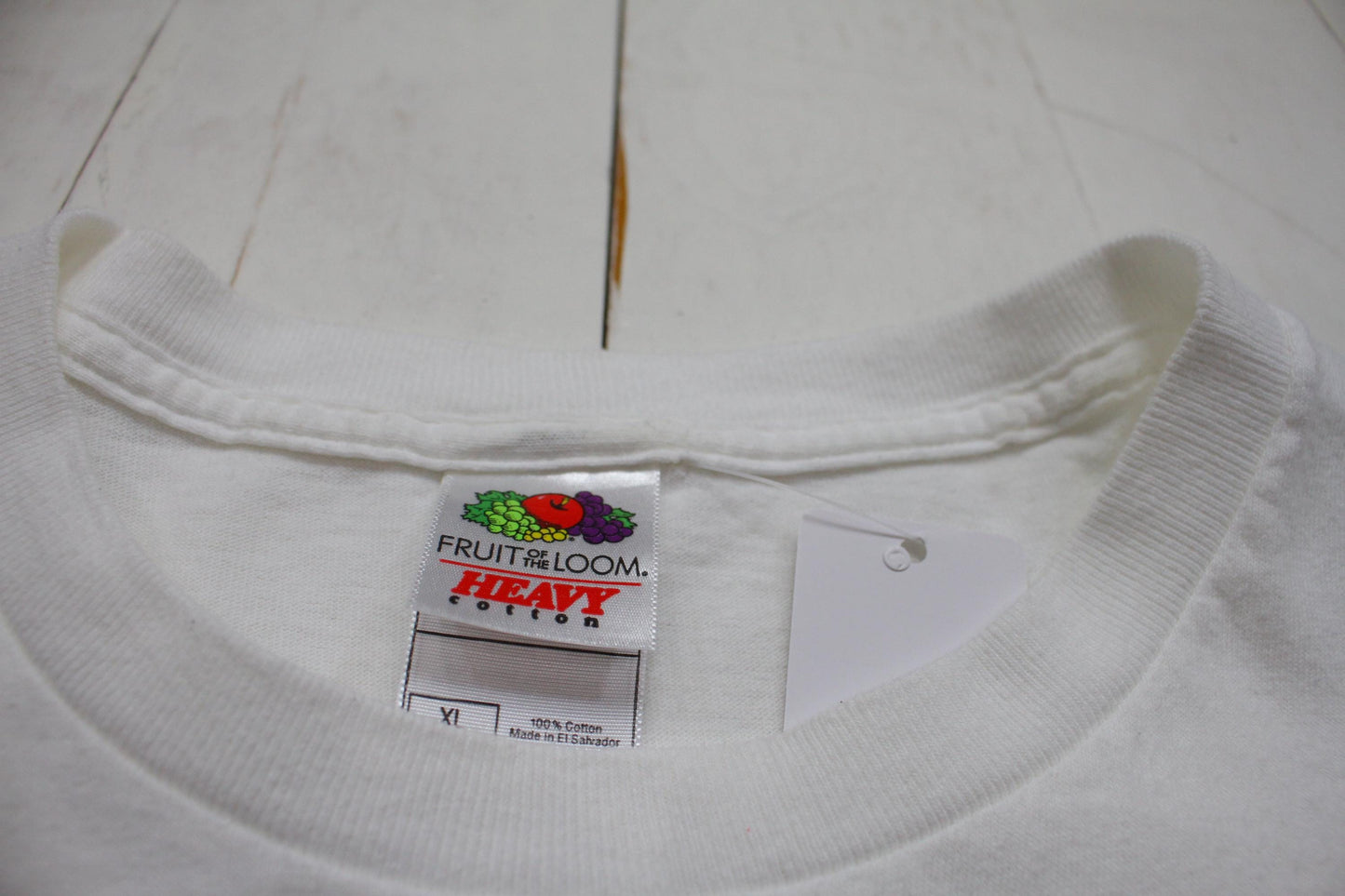 2000s Y2K Fruit of the Loom American Red Cross Hero T-Shirt Size L/XL