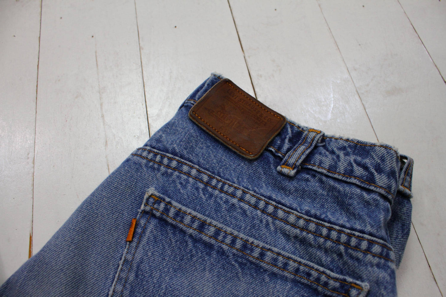 1990s Levi's Orange Tab 619 Blue Denim Jeans Distressed Painter Size 30x28