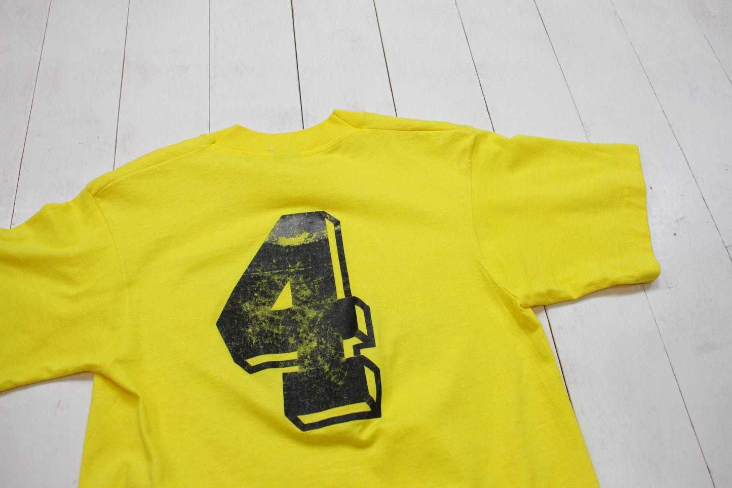 1990s Fruit of the Loom Smithfield Soccer T-Shirt Made in USA Kids Size L