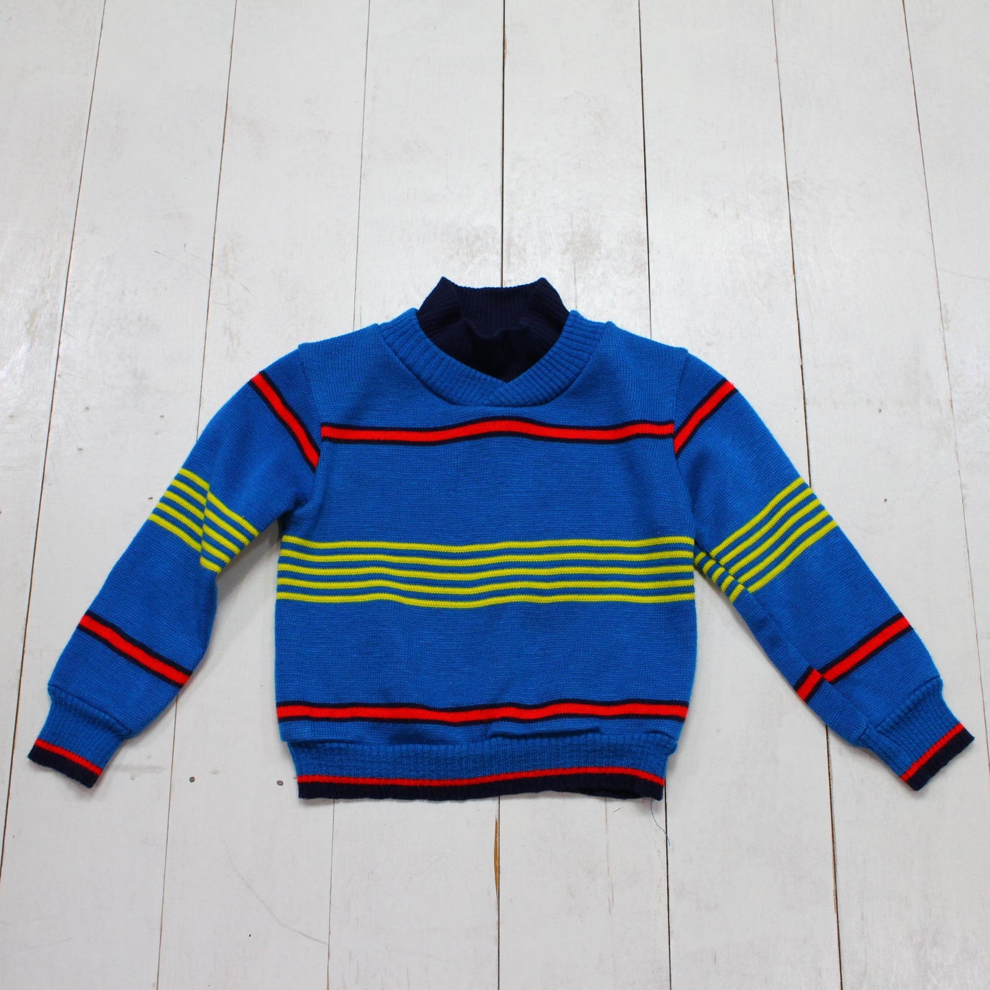 1980s Bull Frog Mock Turtleneck Acylic Knit Sweater Made in USA Size 2/3T