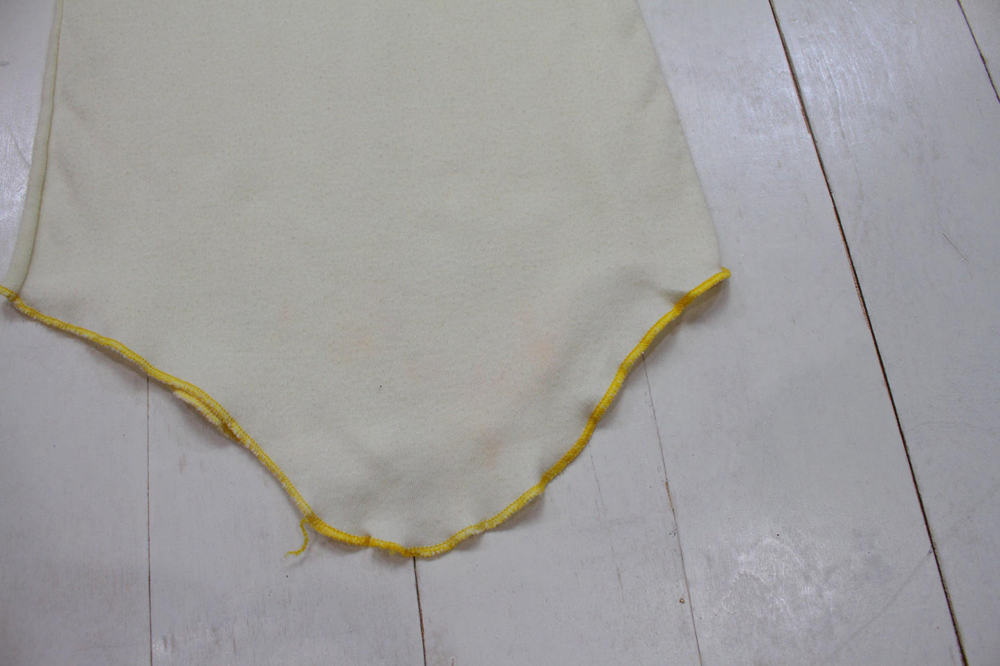 1980s Blank White Yellow Raglan Long Sleeve T-Shirt Made in USA Kids Size S