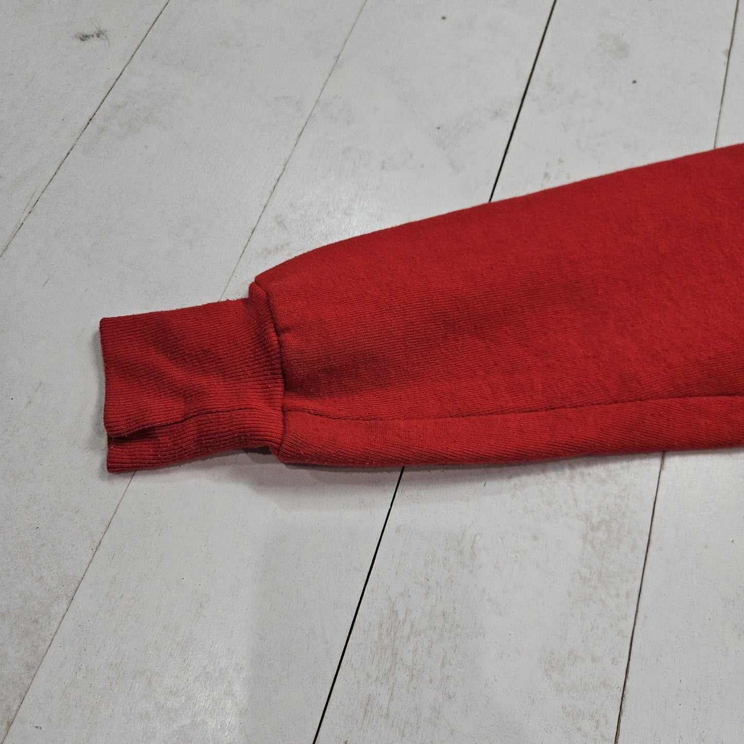 1980s Rusell Athletic Red Delta Sigma Theta DST Sorority Greek Life Stitched Lettering Hoodie Sweatshirt Made in USA Size S/M