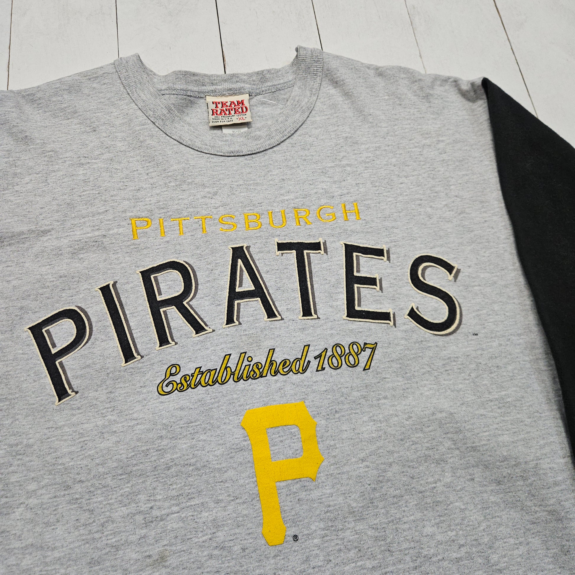 1990s 1994 Team Rate Long Gone MLB Cooperstown Collection Pittsburgh Pirates 1960 Championship 3/4 Sleeve T-Shirt Made in USA Size L - People's Champ Vintage -T-Shirts - Sports