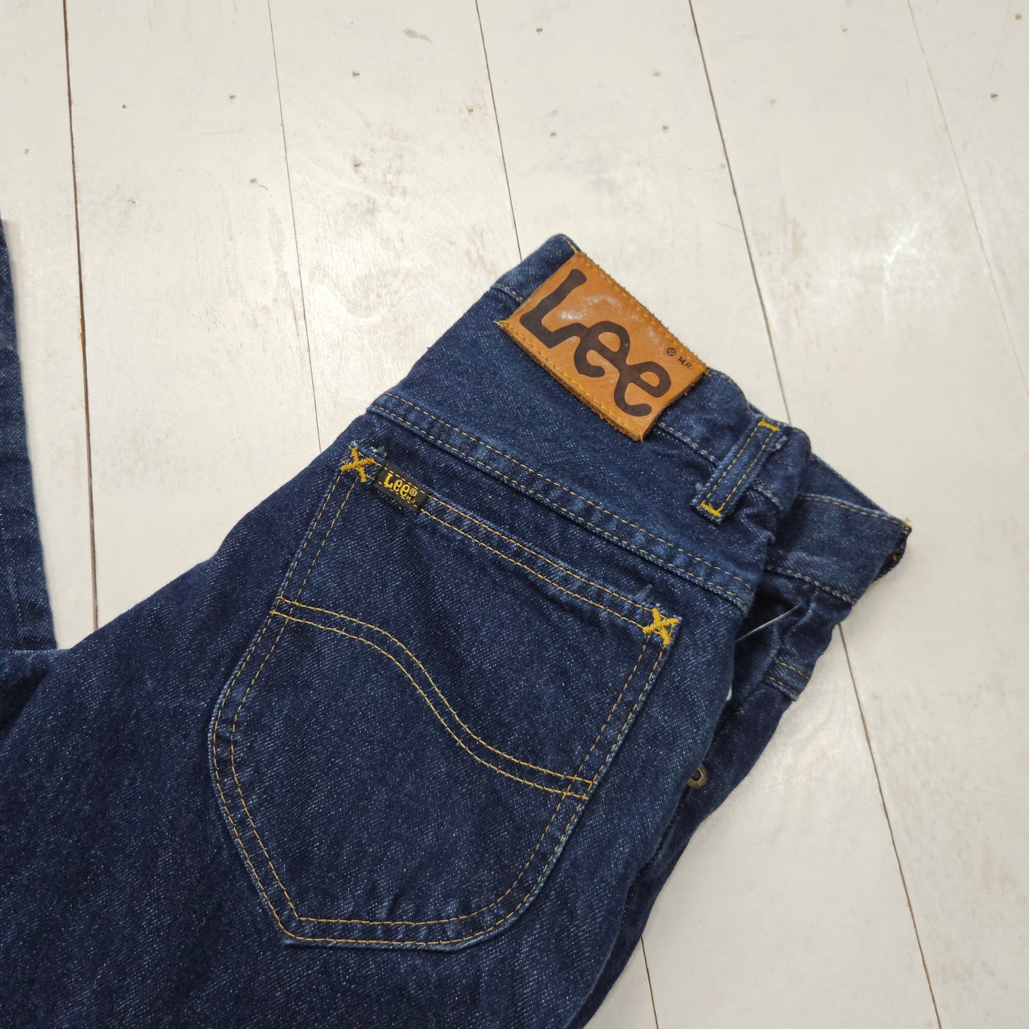 1990s Lee Riders Darkwash Blue Denim Jeans Size 28x29