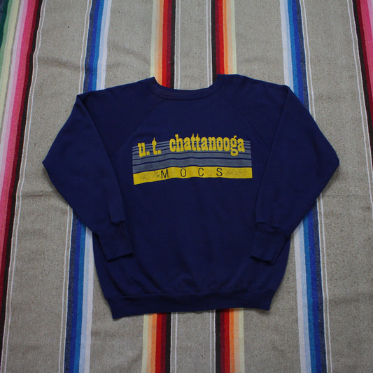 1980s Signal U.T. Chattanooga Mocs Raglan Sweatshirt Made in USA Size M/L
