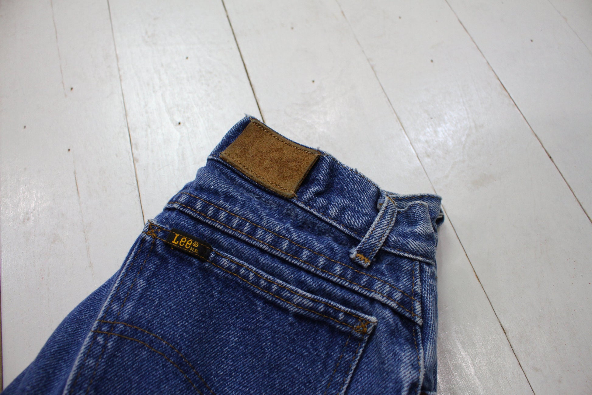 1990s Lee Riders Blue Denim Jeans Made in USA Size 26x30
