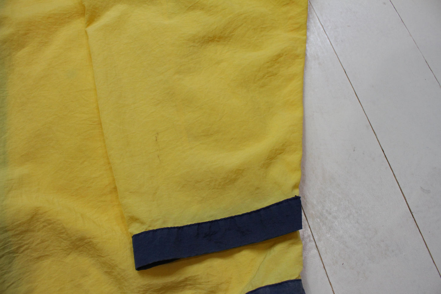 1990s Cabin Creek Yellow Hooded Shell Windbreaker Jacket Size XL