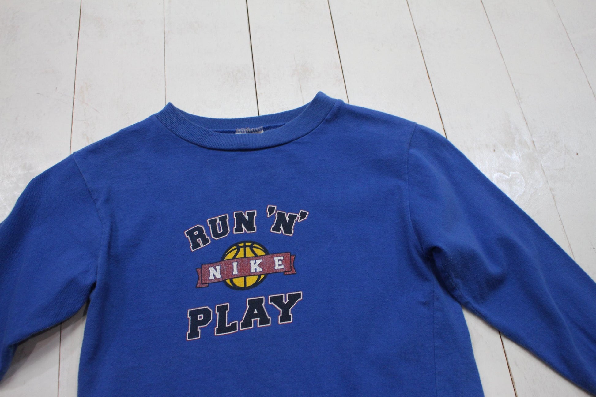 2000s Y2K Nike Run 'N" Play Long Sleeve T-Shirt Kid's Size M