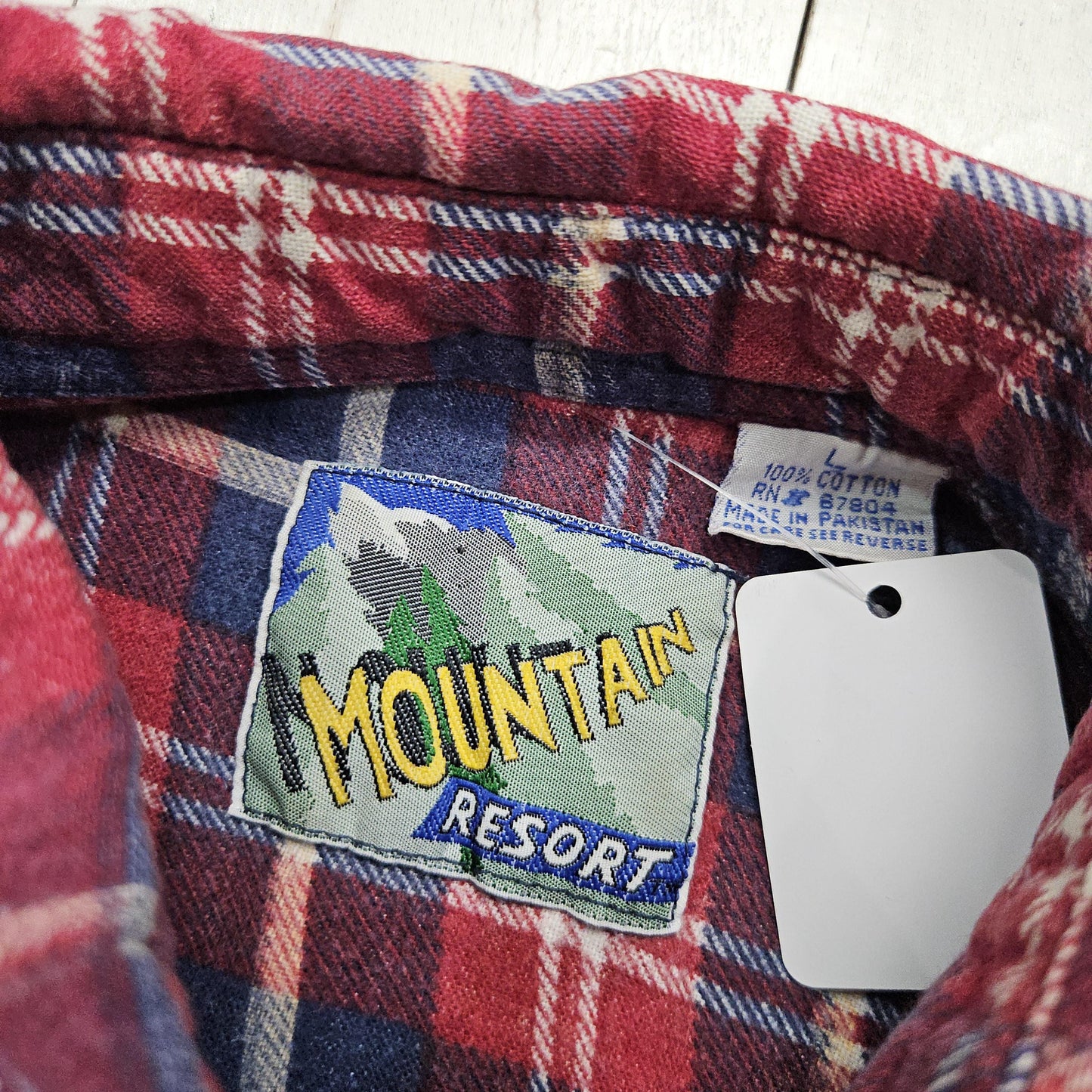 1990s Mountain Resort Red/Blue Plaid Printed Cotton Flannel Pearl Snap Western Shirt L