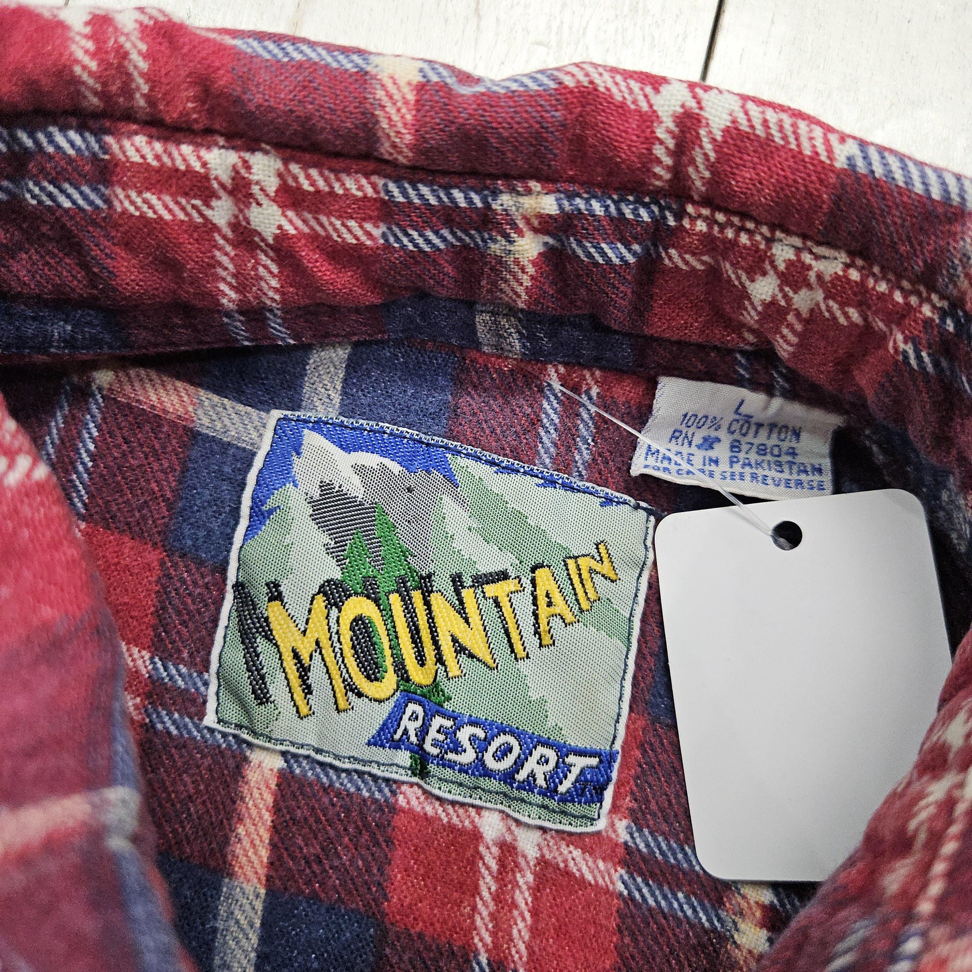 1990s Mountain Resort Red/Blue Plaid Printed Cotton Flannel Pearl Snap Western Shirt L