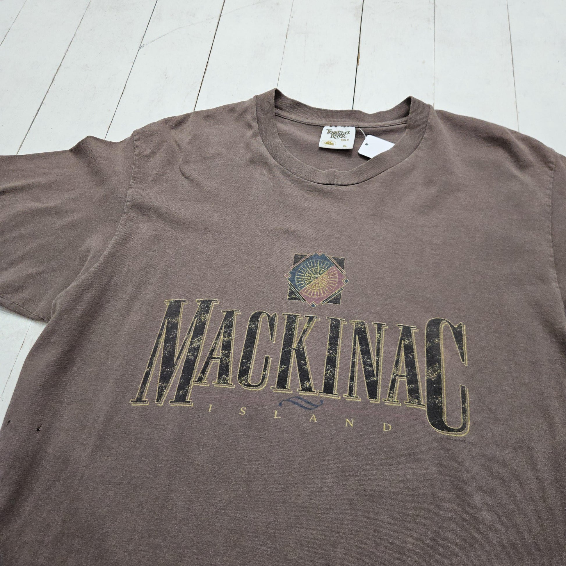 1990s 1995 Tennessee River Brown Mackinac Island Michigan Souvenir T-Shirt Made in USA Size XL