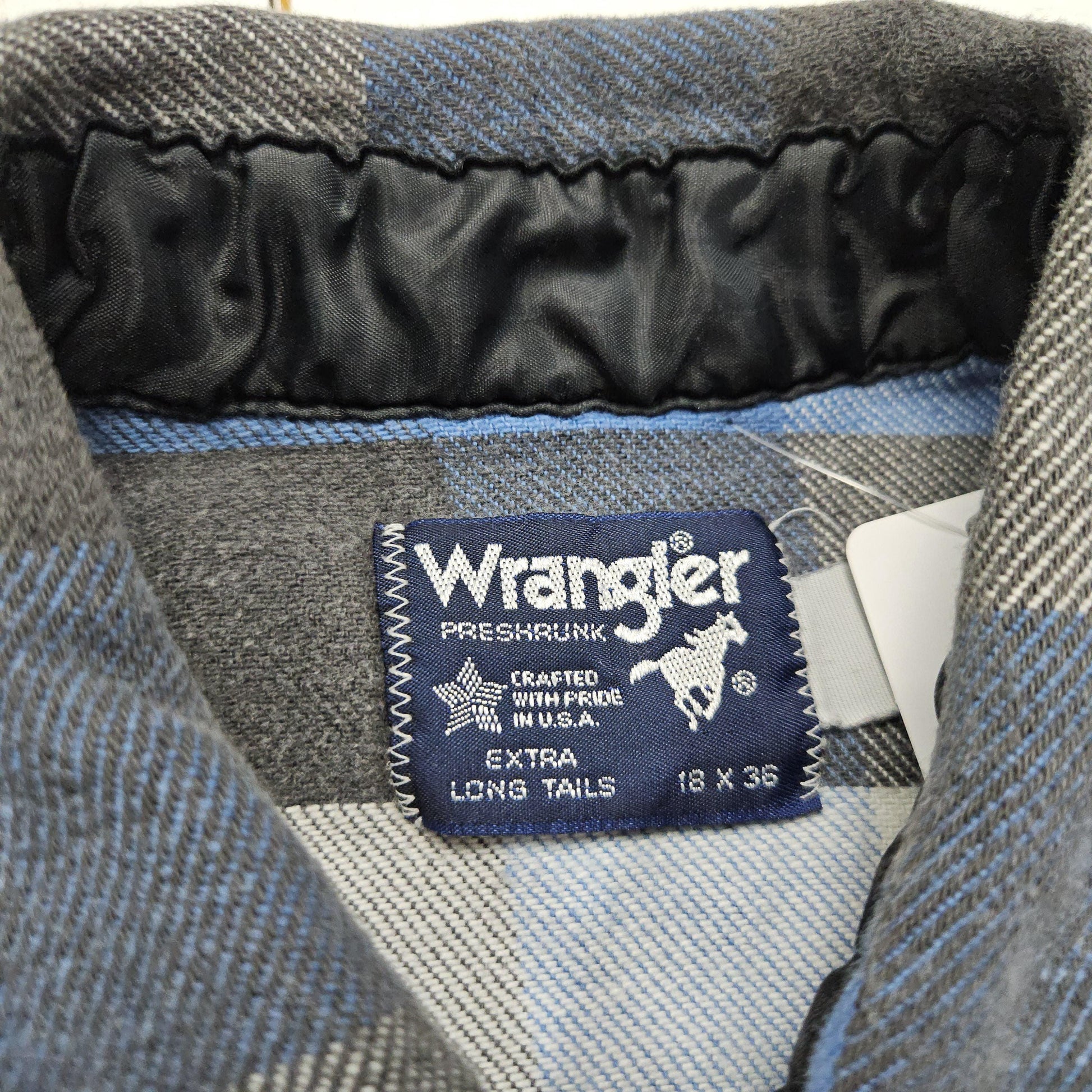 1980s Wrangler Blue/White/Black Buffalo Plaid Pearl Snap Flannel Western Shirt Made in USA Size XL