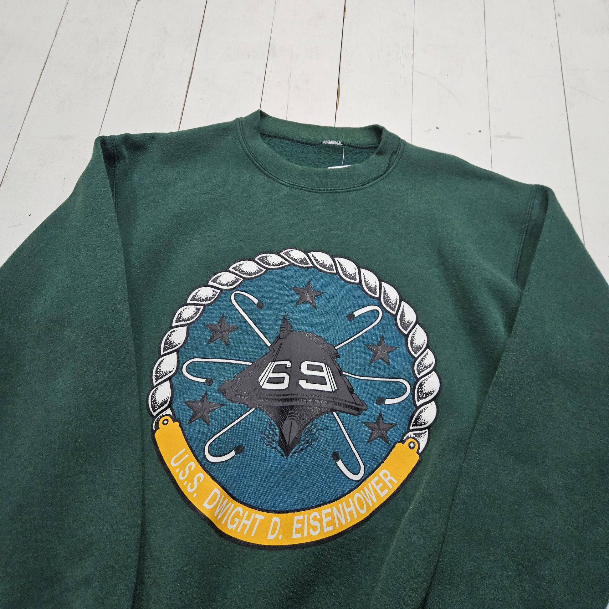 1990s Green USS Dwight D Eisenhower 69 "IKE" Aircraft Carrier US Navy Military Sweatshirt Size M