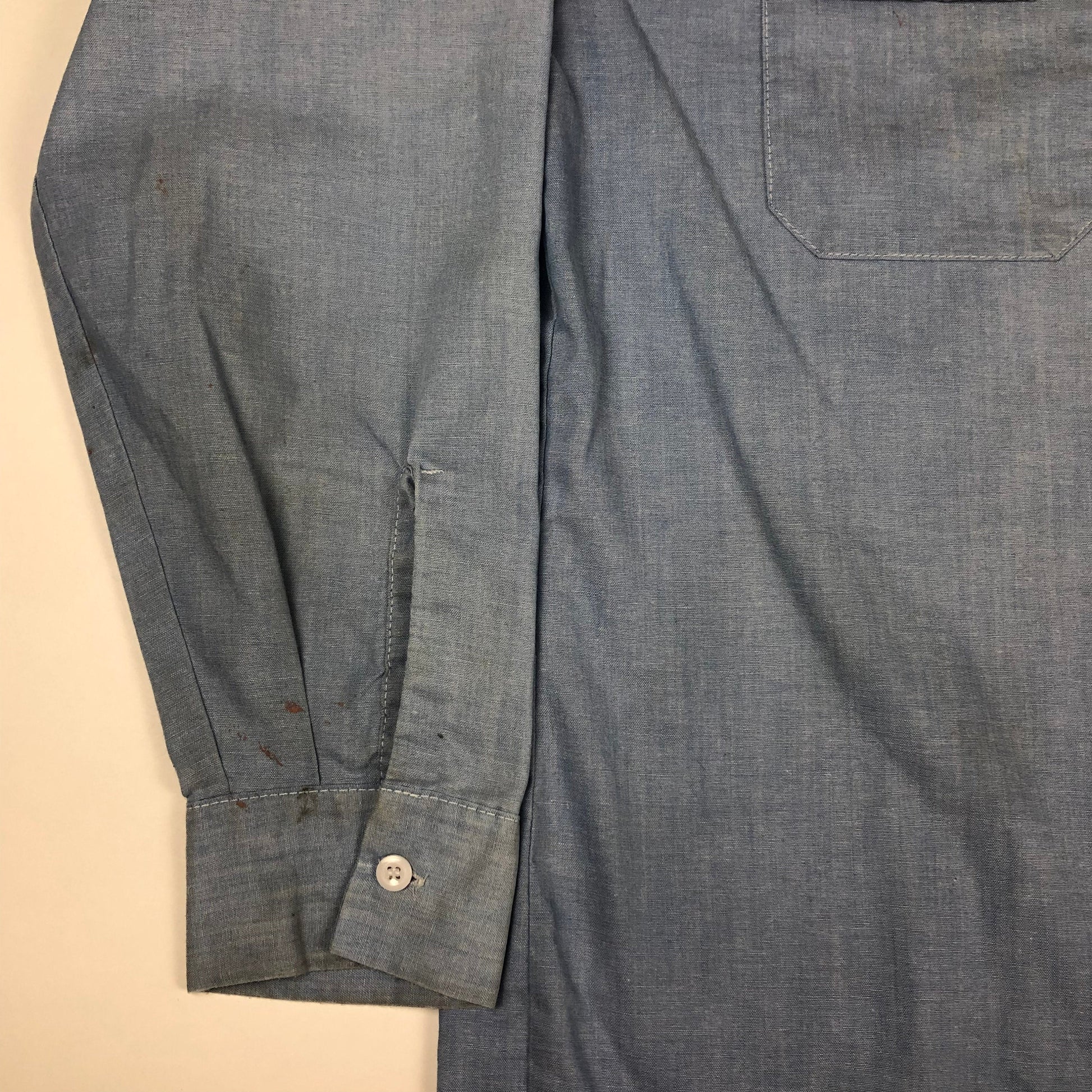 1980s Big Ben by Wrangler Chambray Shirt Made in USA Size M/L