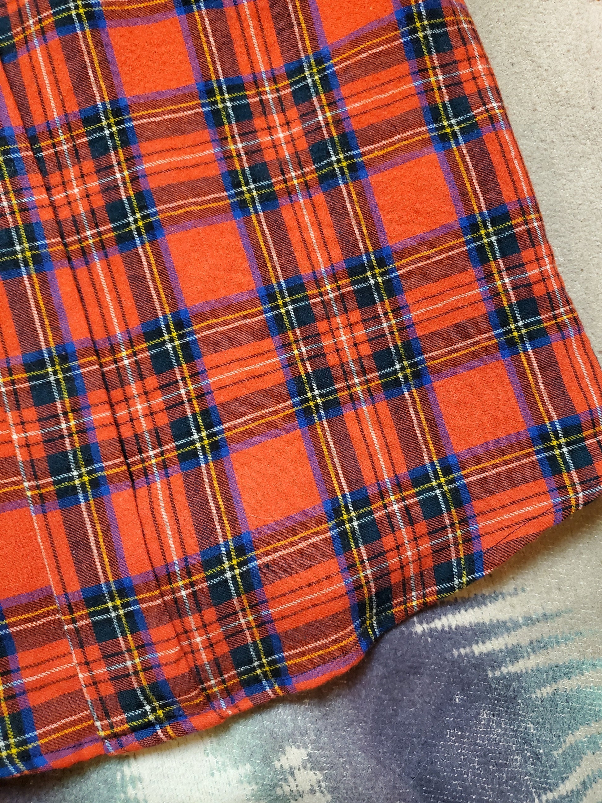 1980s/1990s Viyella Red Plaid Flannel Shirt Size S/M