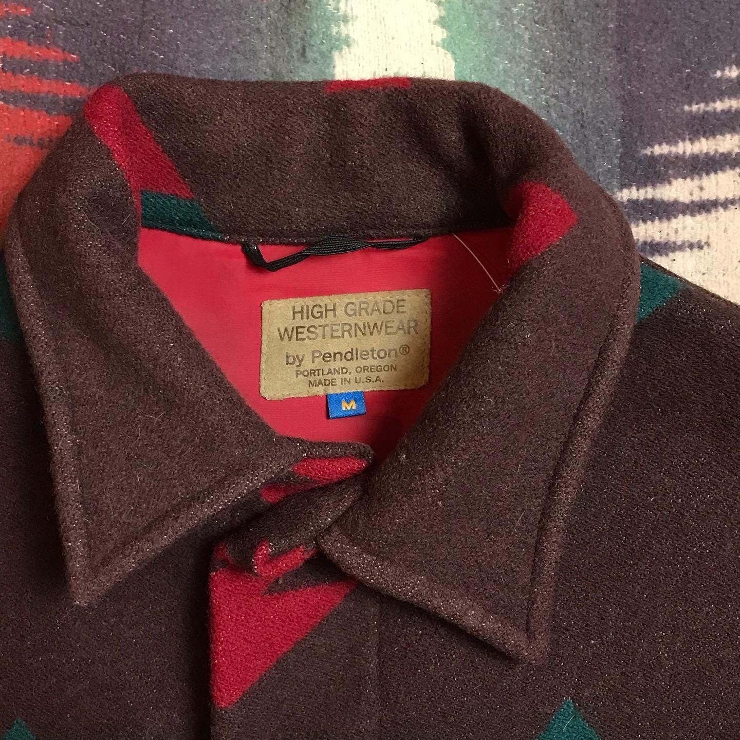 1980s/1990s Pendleton High Grade Western Wear Southwestern Wool Jacket Made in USA Size M/L