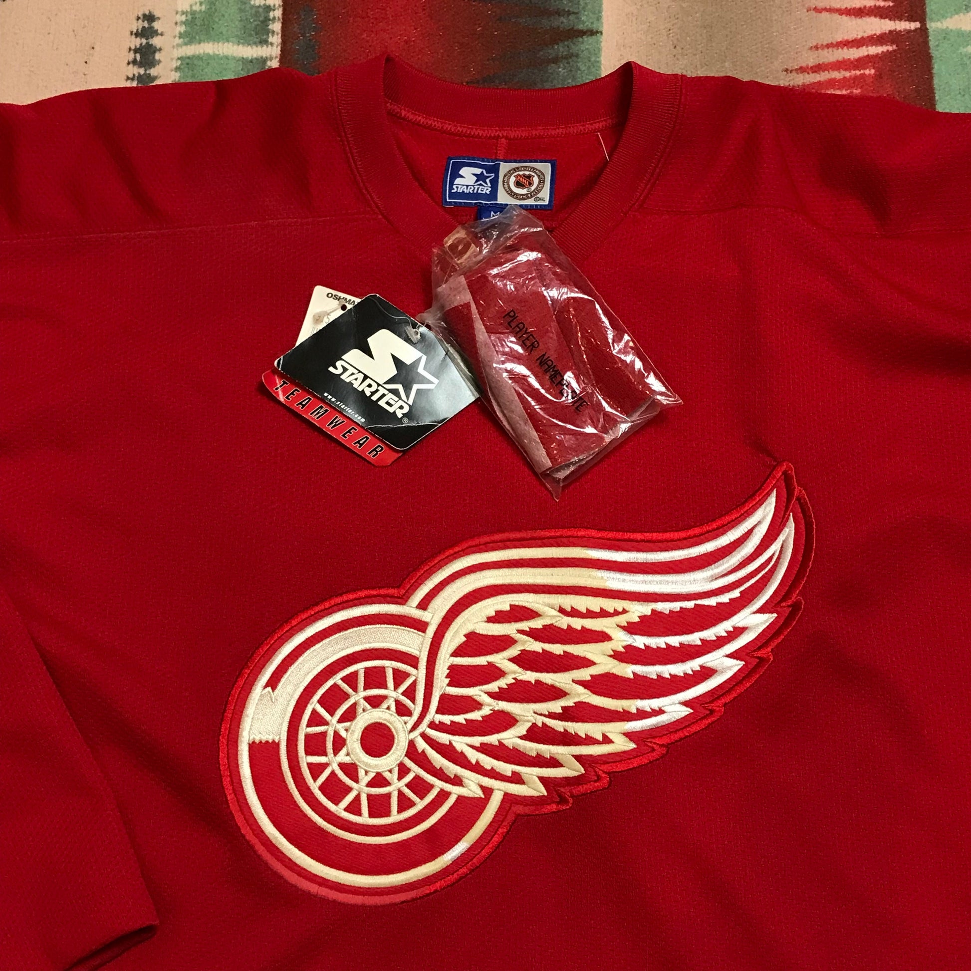 1990s NWT Detroit Red Wings Starter Hockey Jersey Size L/XL