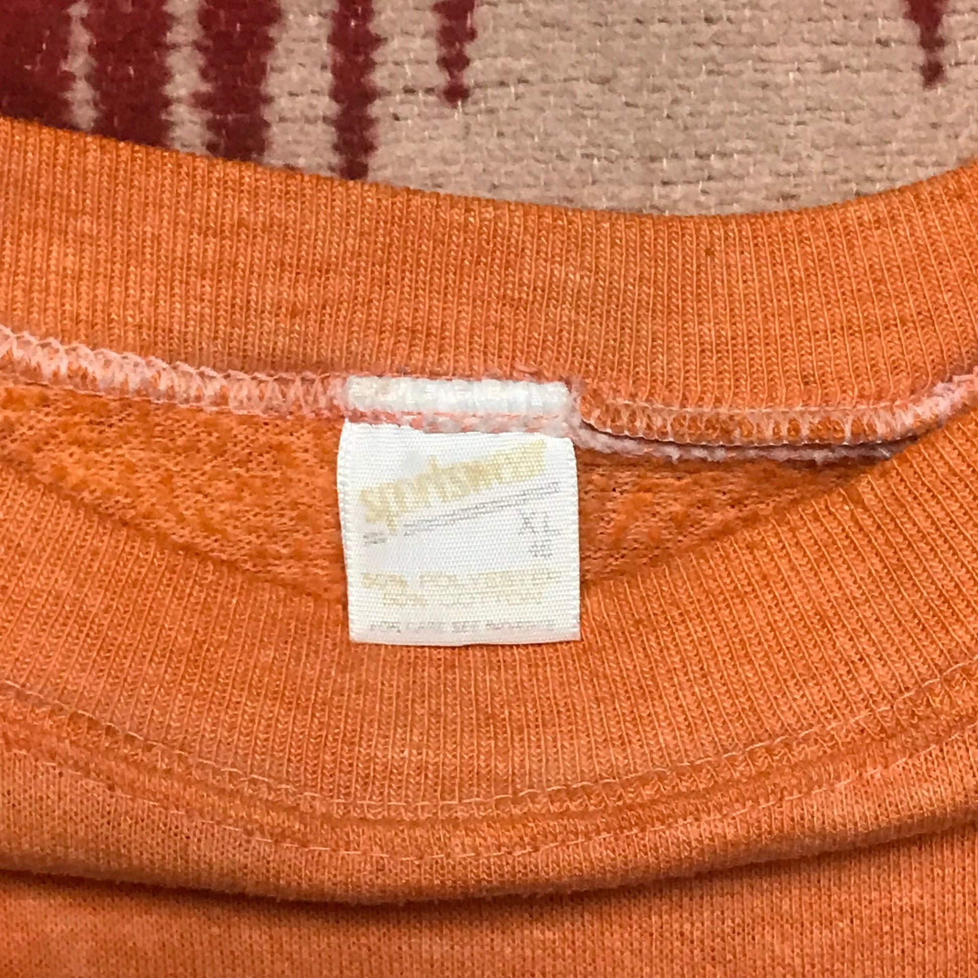 1980s Faded Orange Short Sleeve Raglan Sweatshirt Made in USA Size M