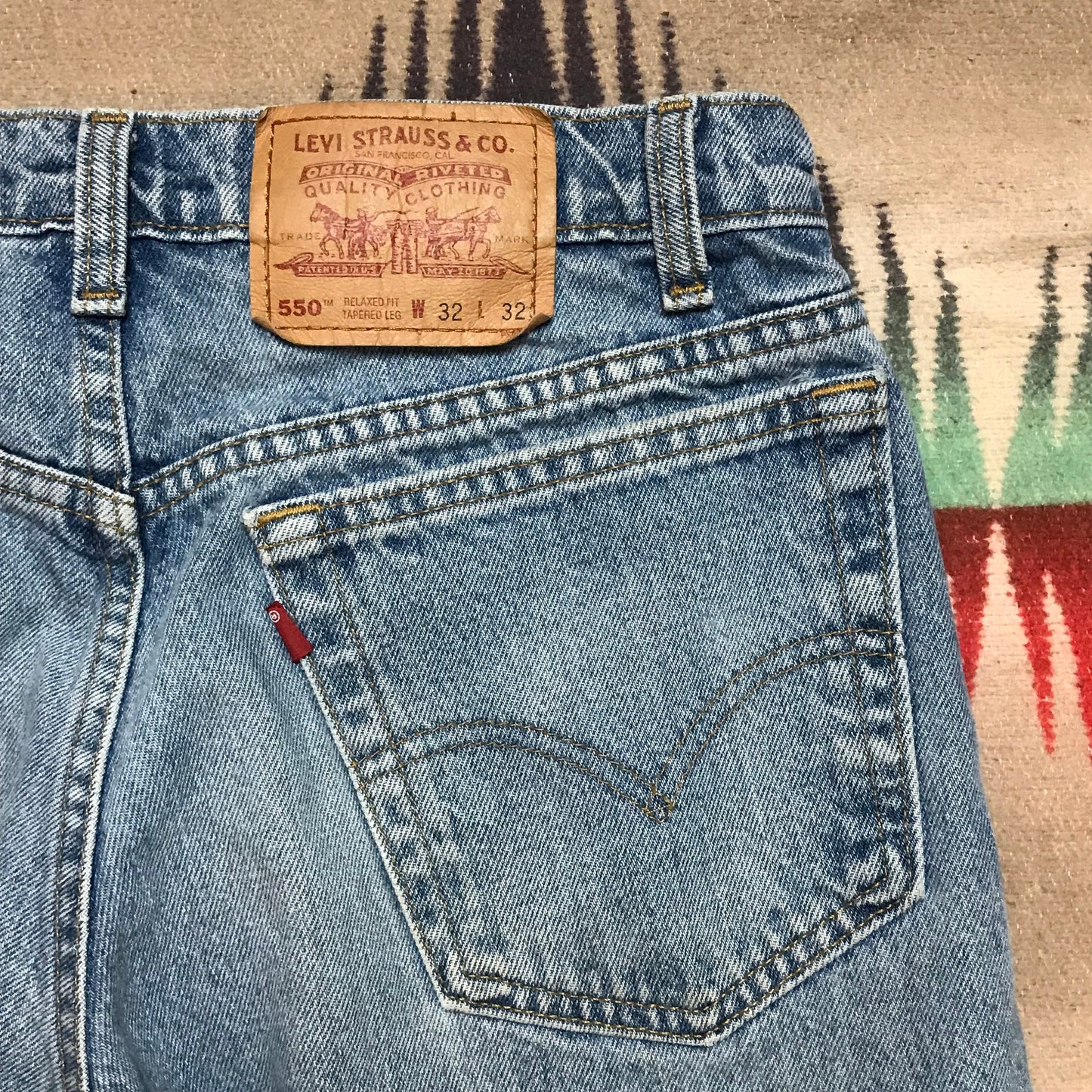 1990s Levi's 550 Jeans Made in Canada Size 30x31