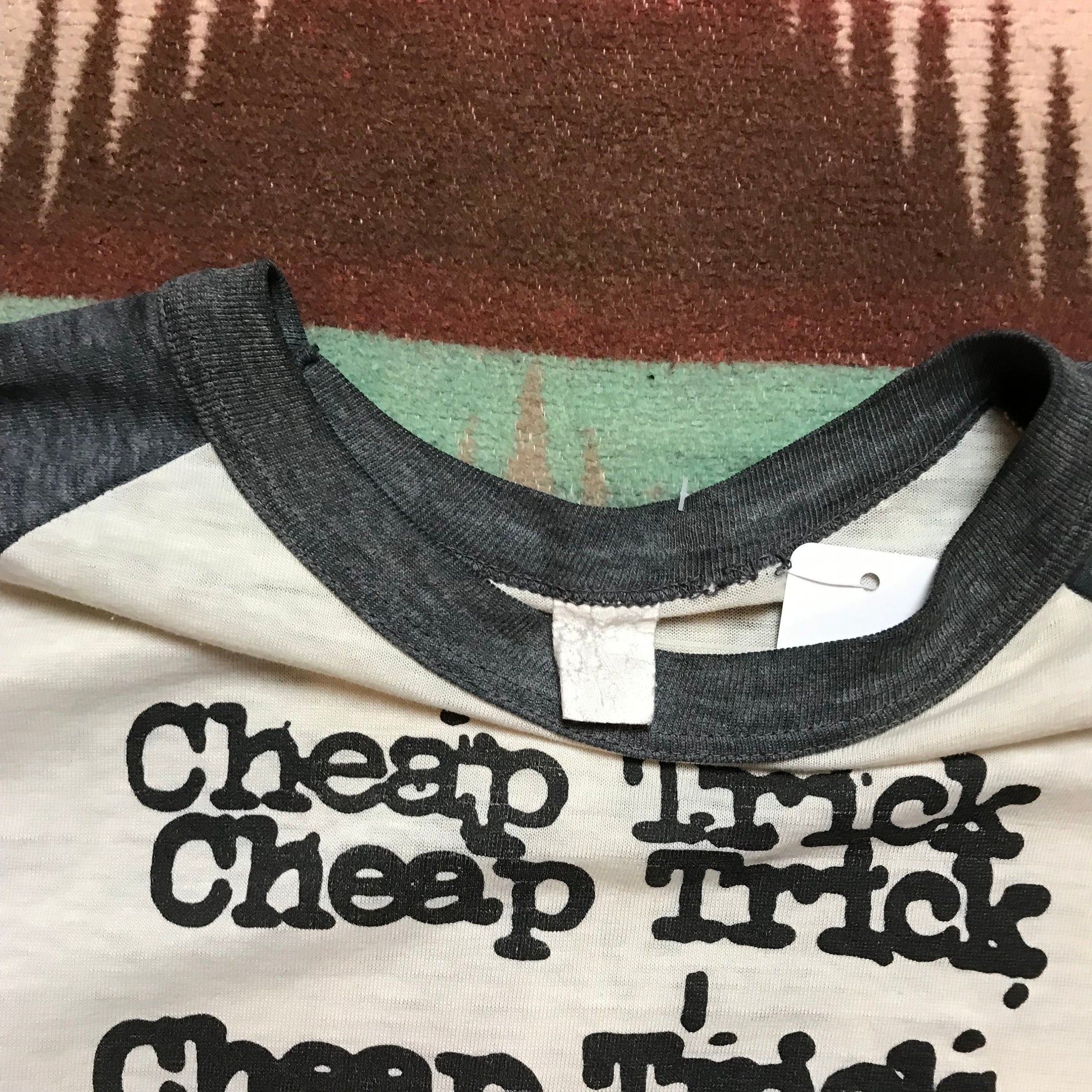1970s Cheap Trick Tour 1979 Raglan T-Shirt Made in USA Size M/L