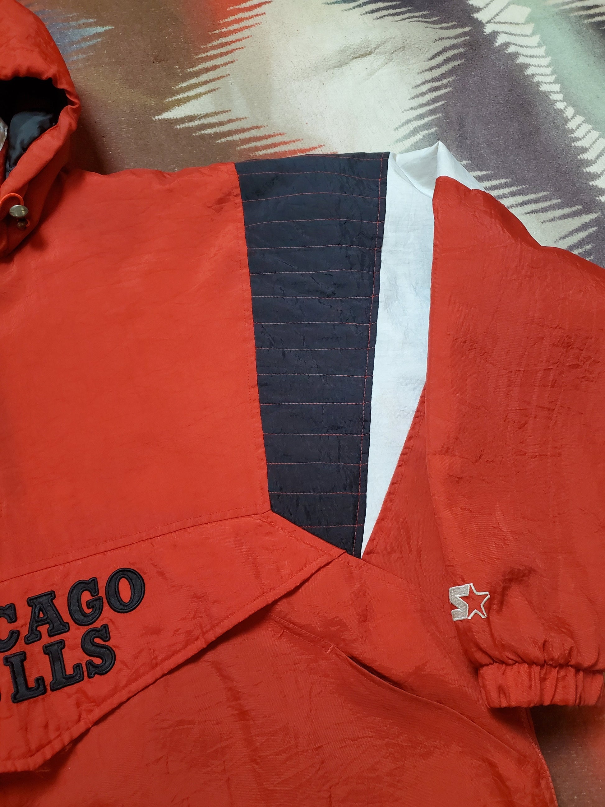 1990s Starter Chicago Bulls Pullover Jacket Size XL