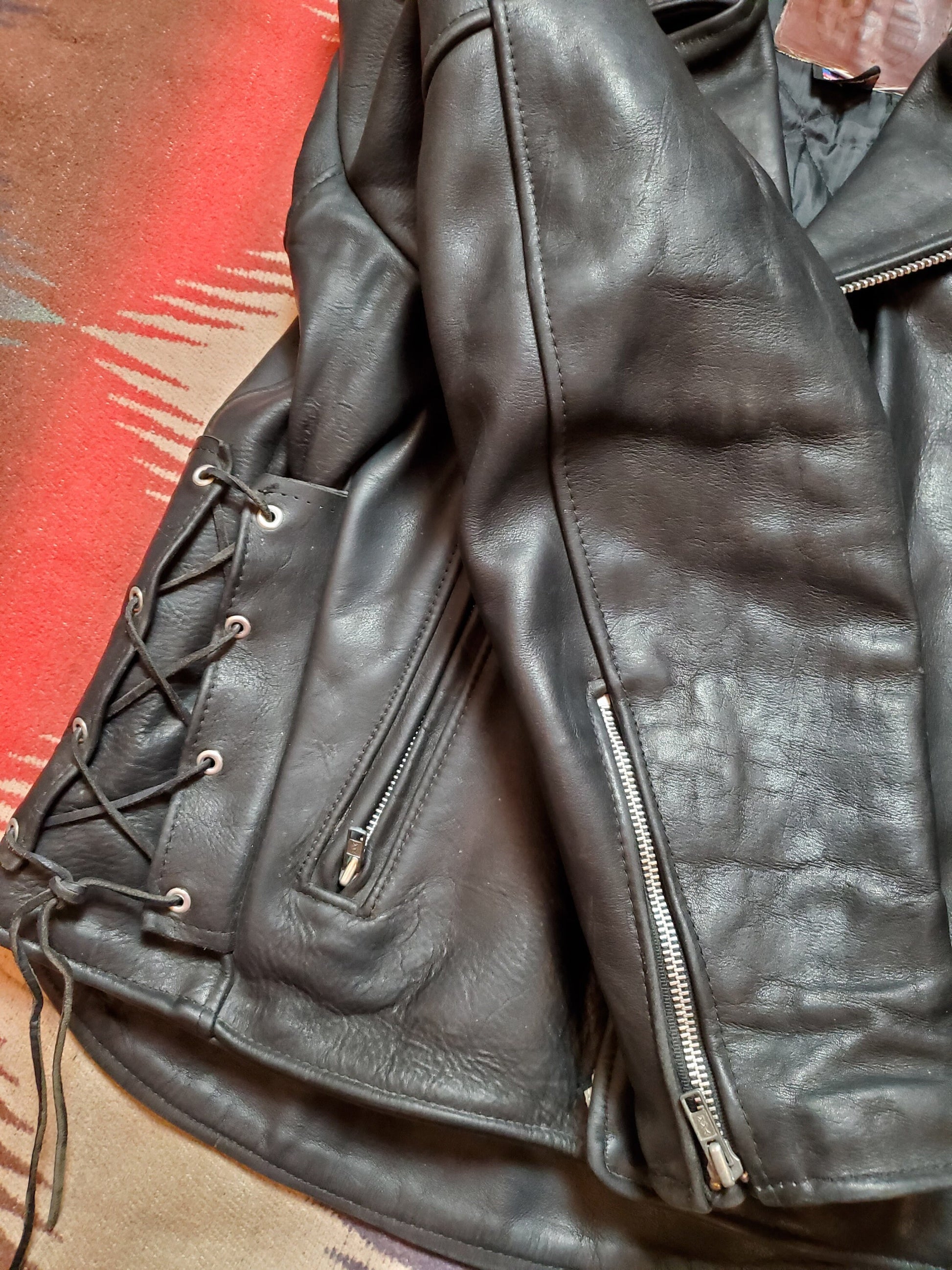 1990s Kerr Leathers Moto Style Leather Motorcycle Jacket Made in USA Size L