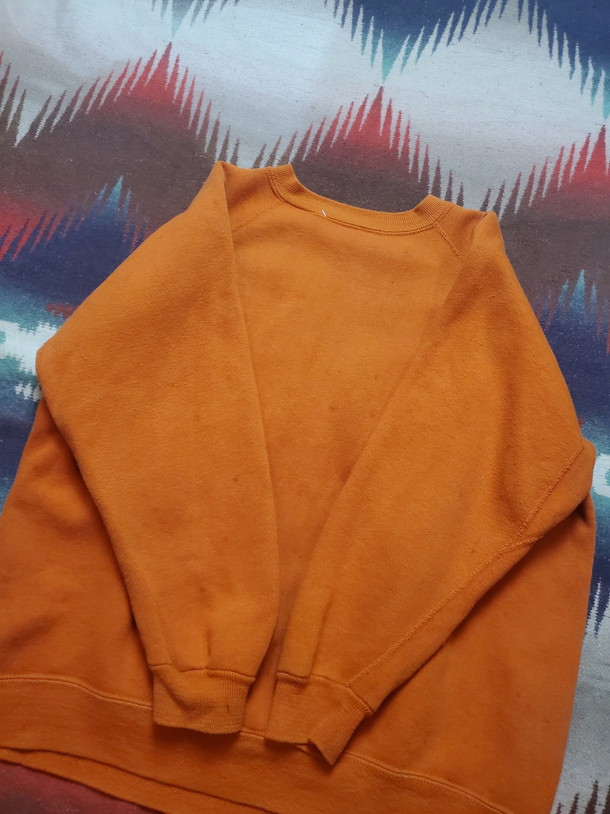 1960s Repaired Orange Raglan Sweatshirt Size L