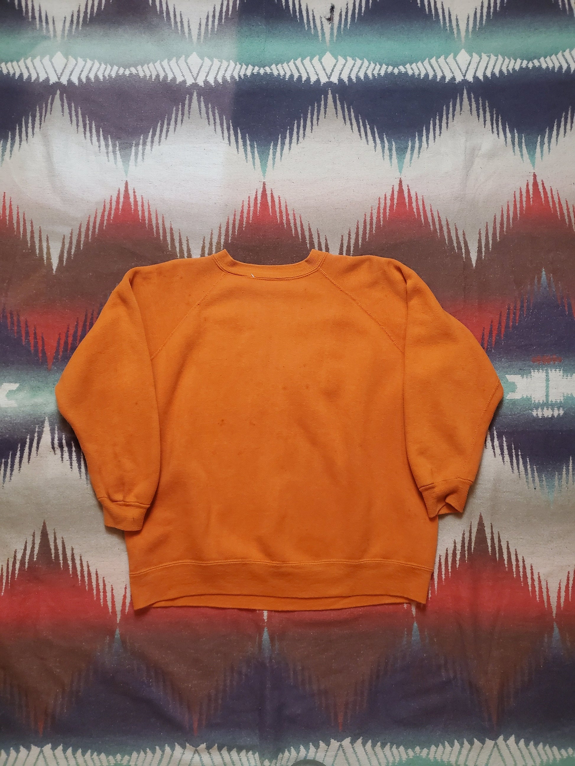 1960s Repaired Orange Raglan Sweatshirt Size L