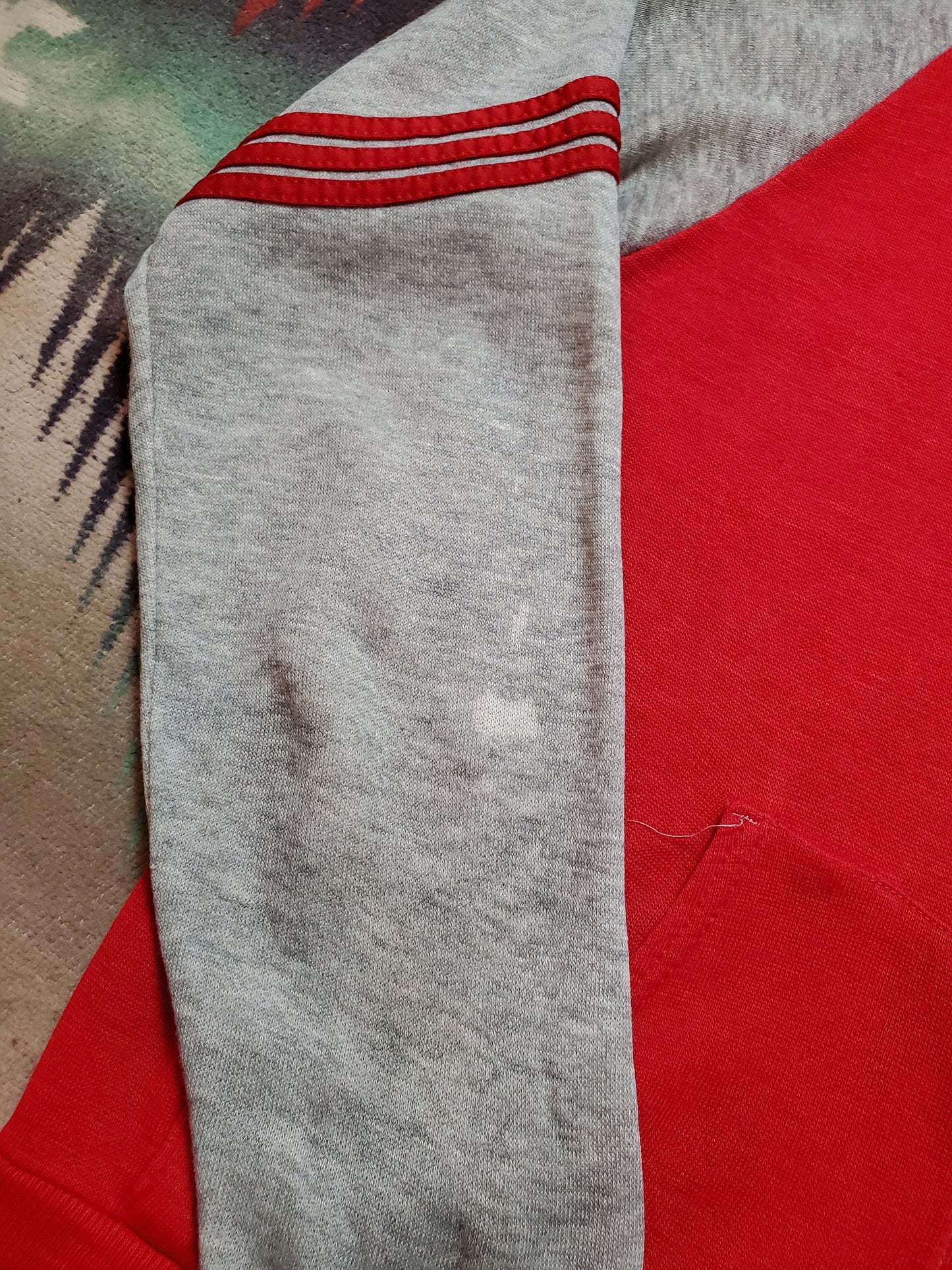 1980s Two Tone Grey/Red Zip Up Sweatshirt Size S