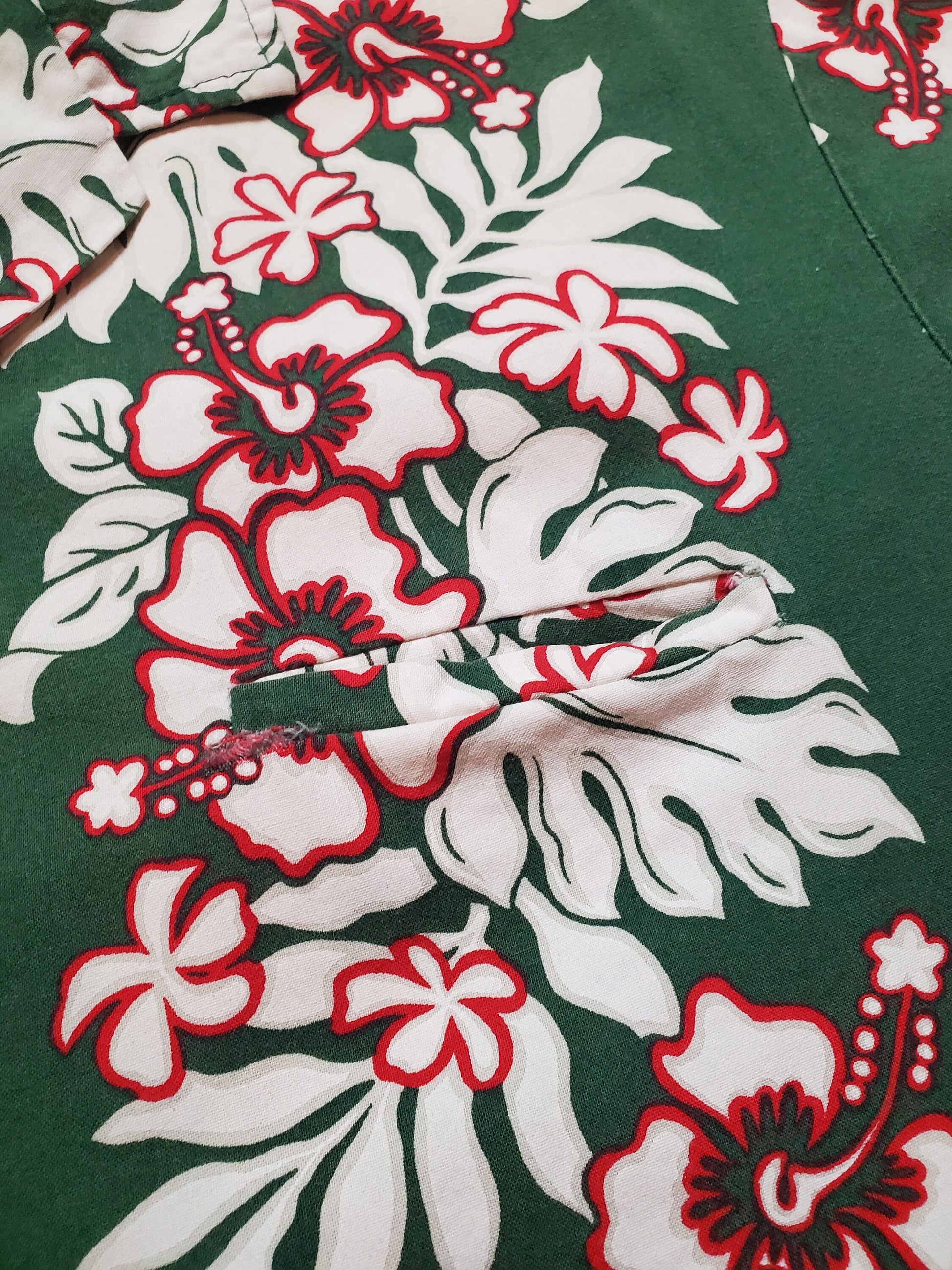 1980s Royal Creations Tropical Hawaiian Shirt Made in Hawaii Size L/XL