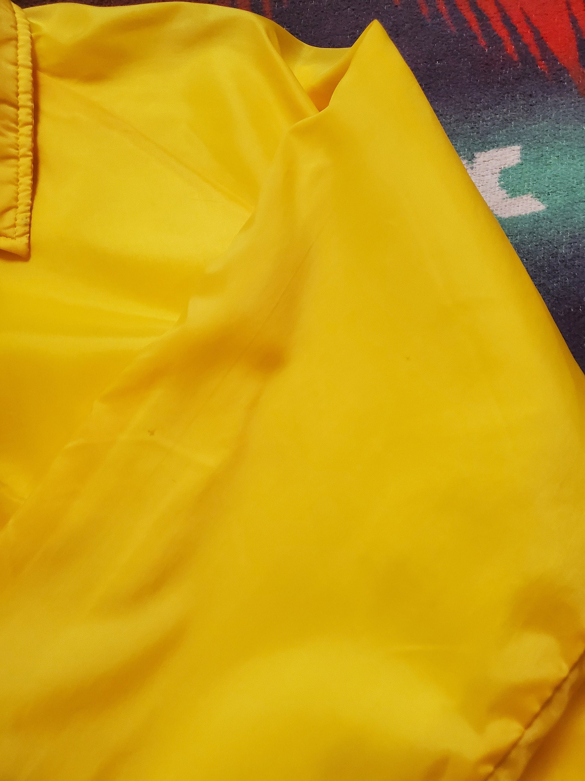 1970s Rainbow Sportswear Yellow Nylon Coaches Jacket Size M/L