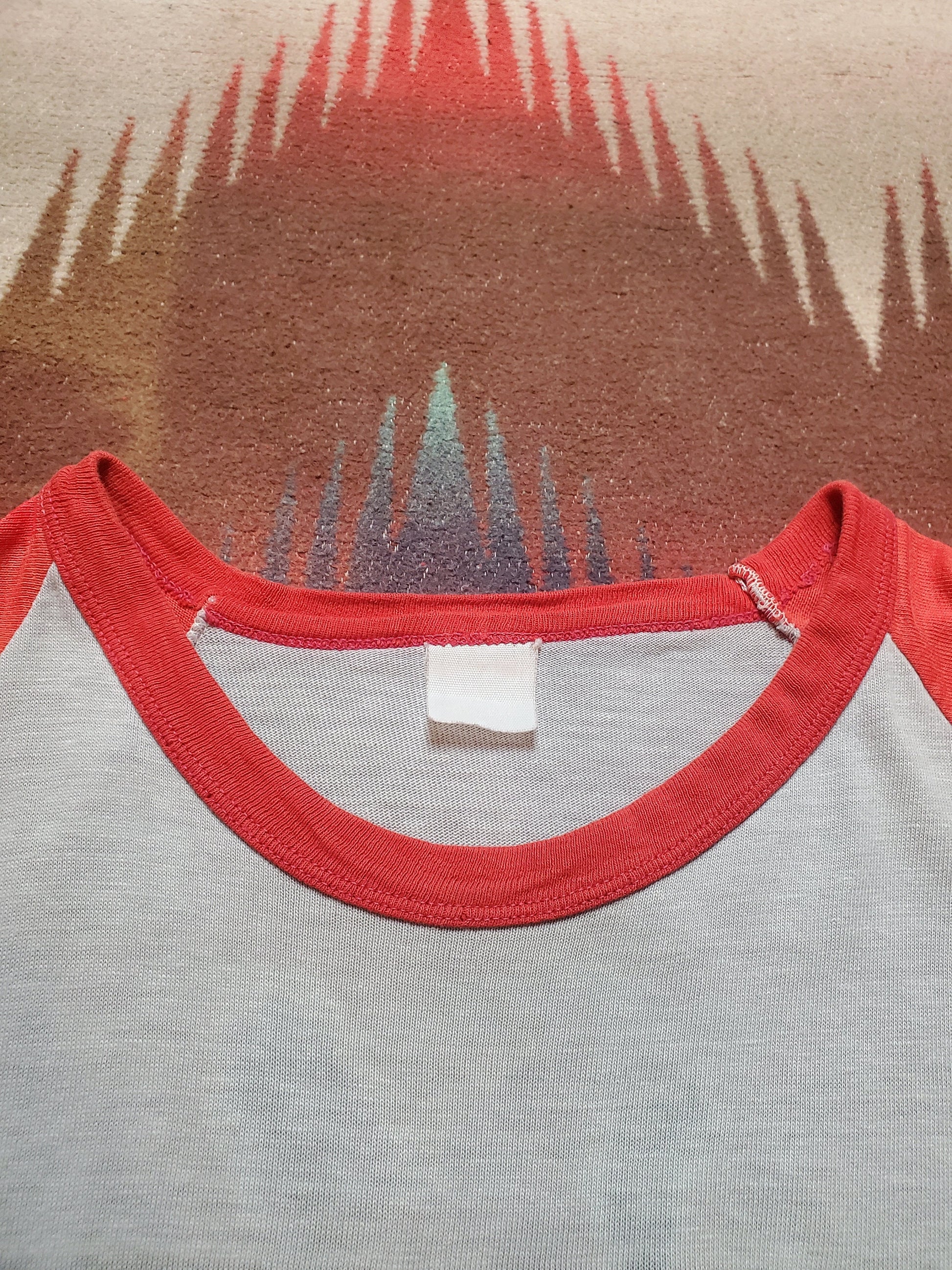 1980s Georgia Bulldogs Two Tone Raglan T-Shirt Size S