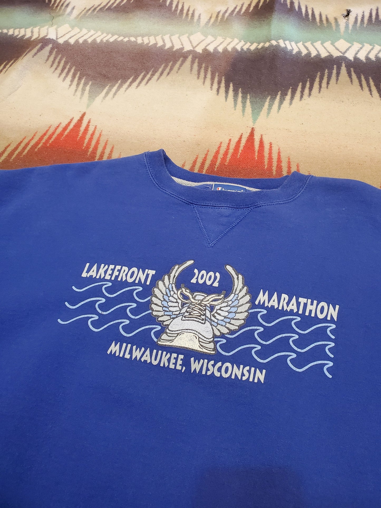 2000s 2002 Lakefront Marathon Milwaukee Wisconsin Champion Sweatshirt Size XL