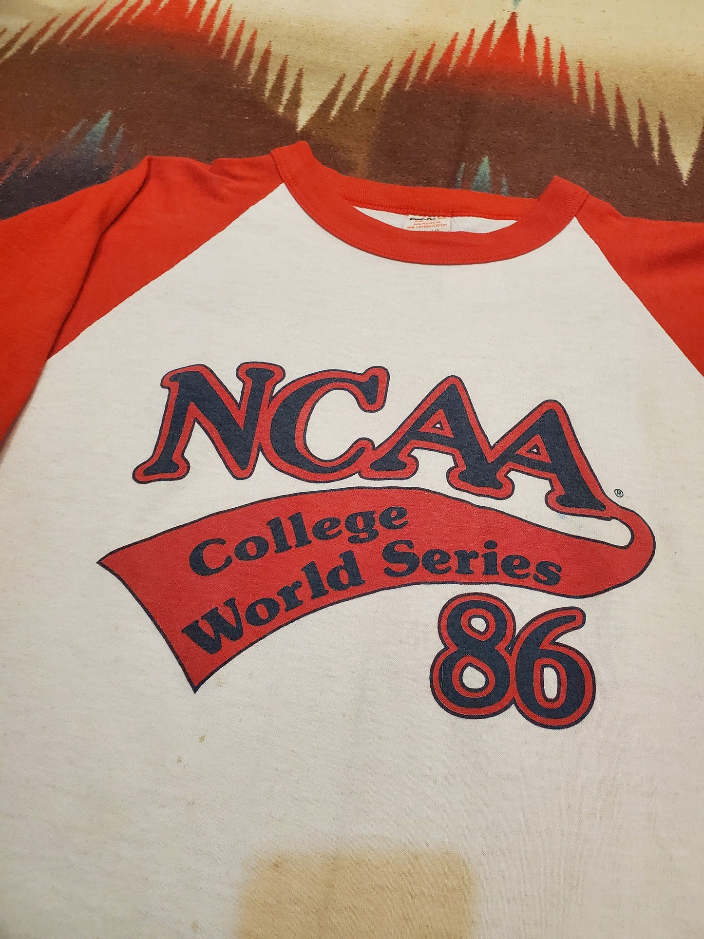 1980s 1986 College World Series Omaha Baseball Raglan T-Shirt Made in USA Size S