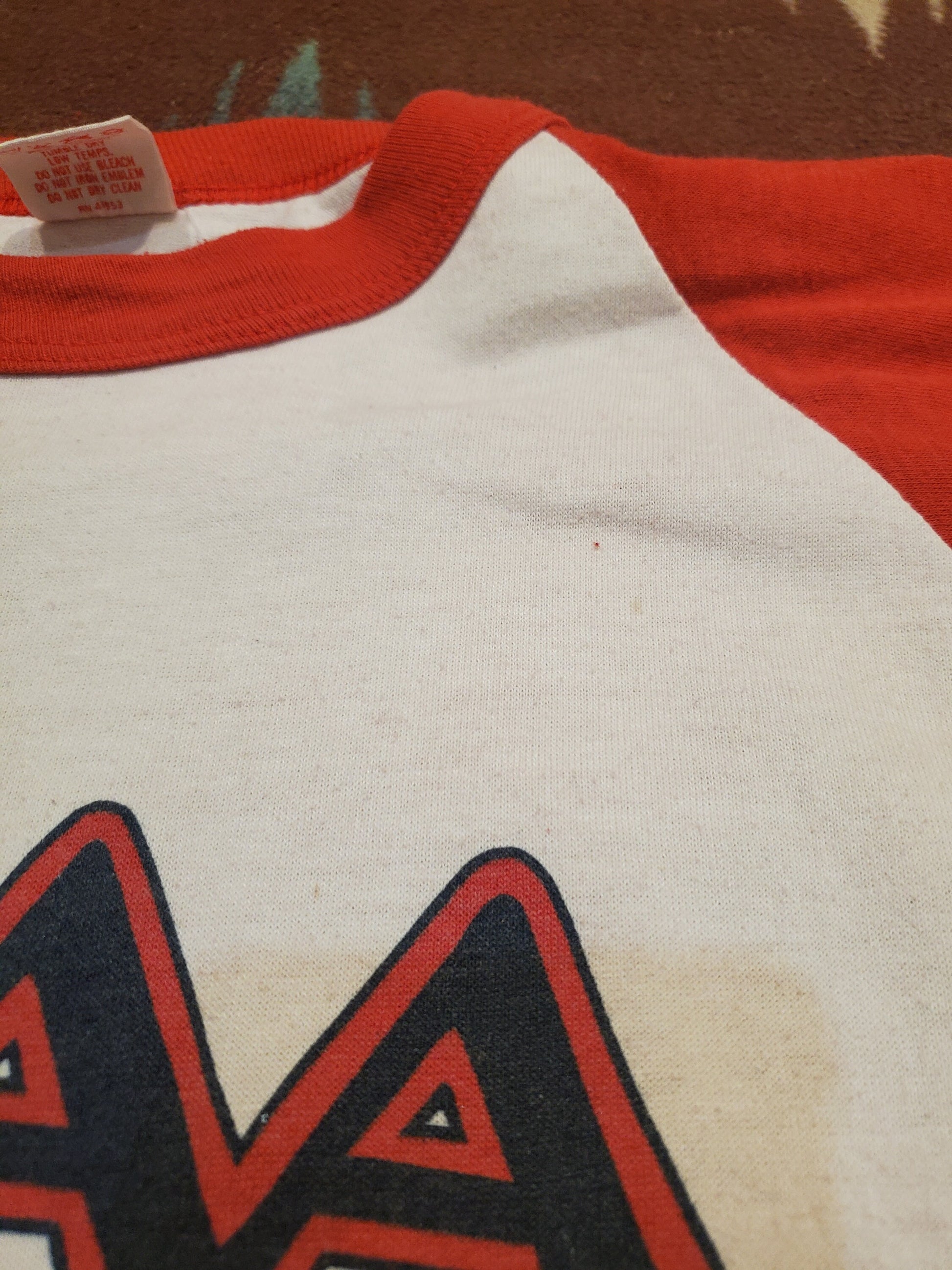 1980s 1986 College World Series Omaha Baseball Raglan T-Shirt Made in USA Size S