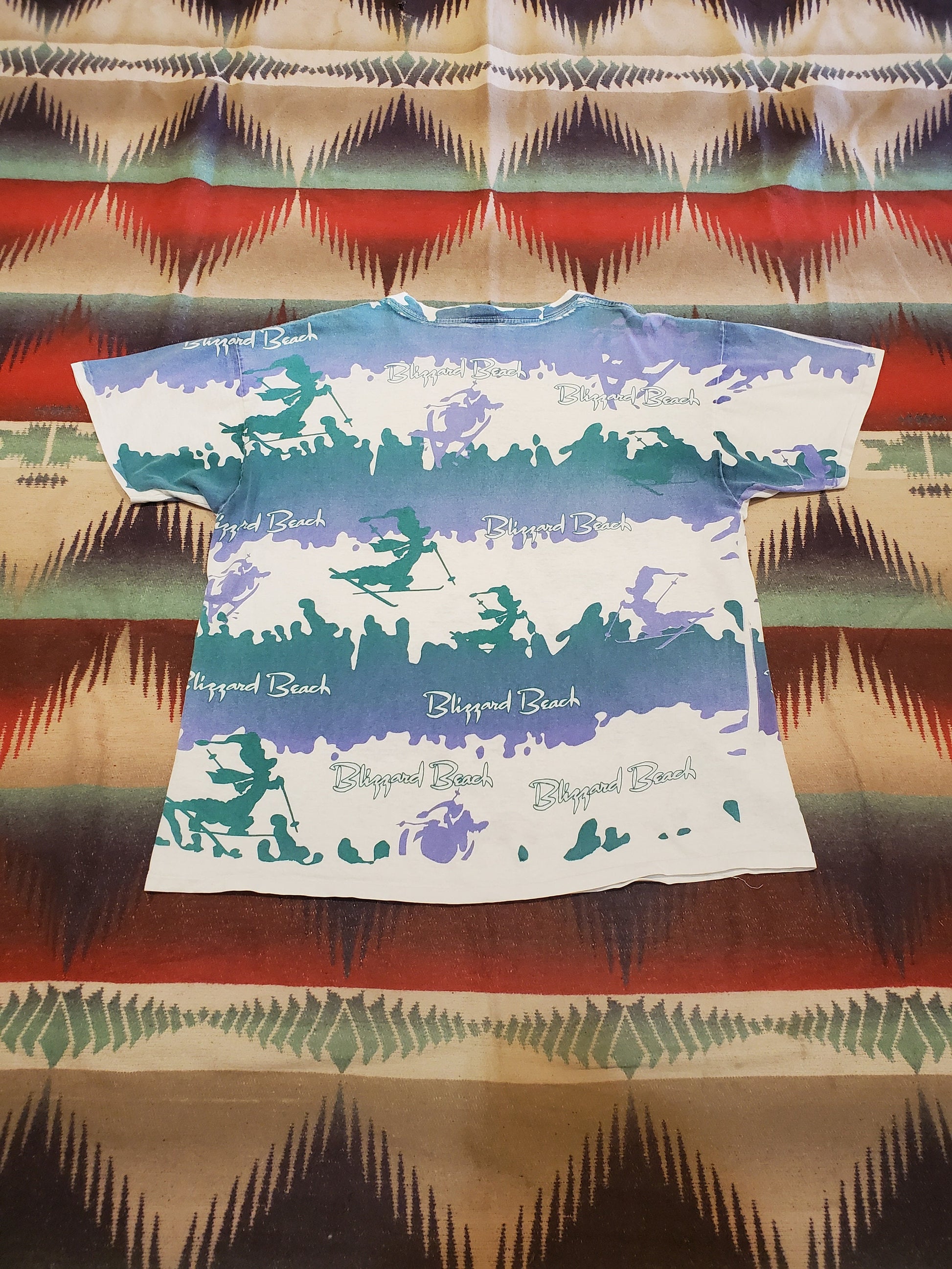 1990s Disney Designs Blizzard Beach Walt Disney World AOP T-Shirt Made in USA Size XL