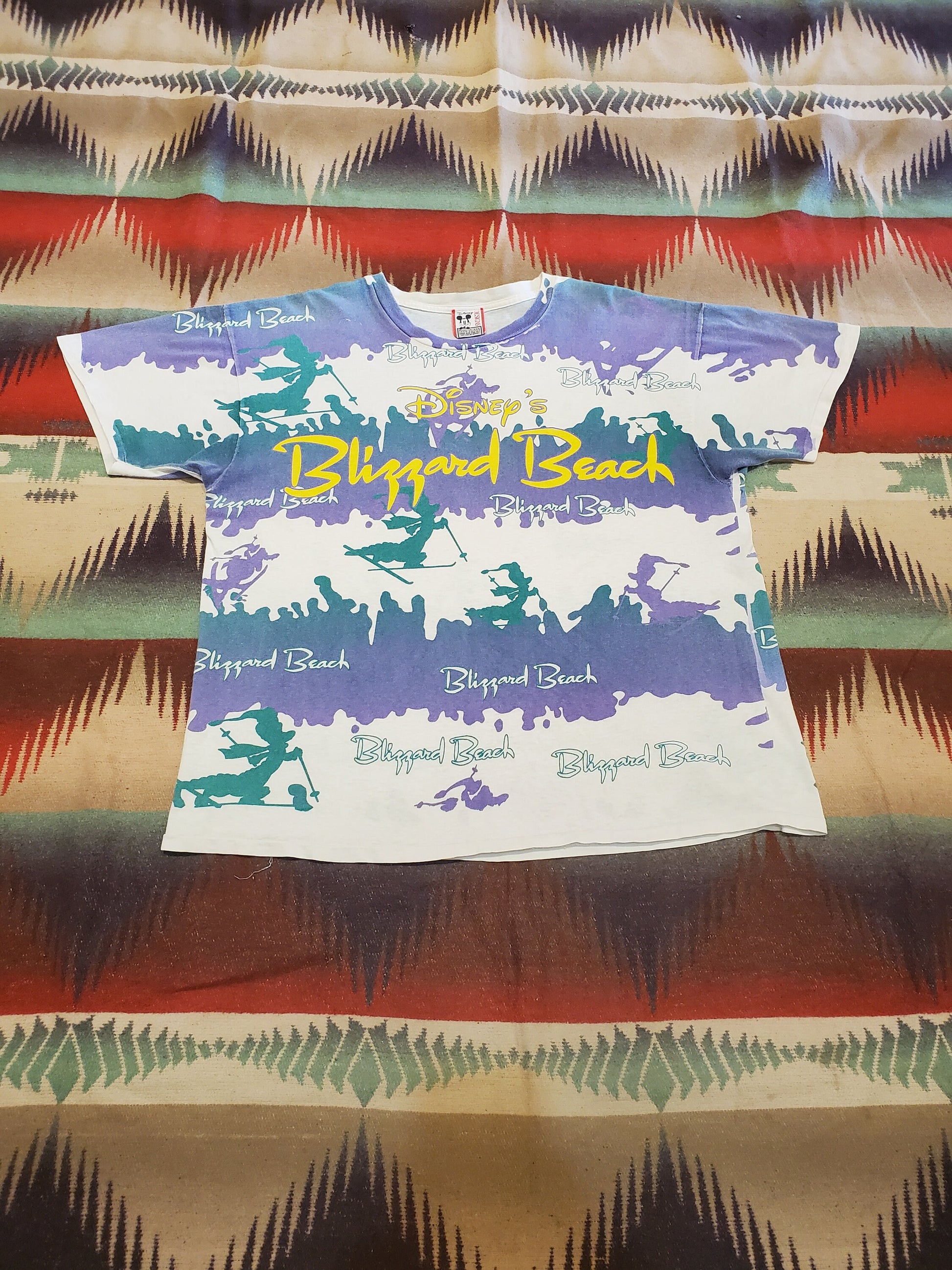 1990s Disney Designs Blizzard Beach Walt Disney World AOP T-Shirt Made in USA Size XL