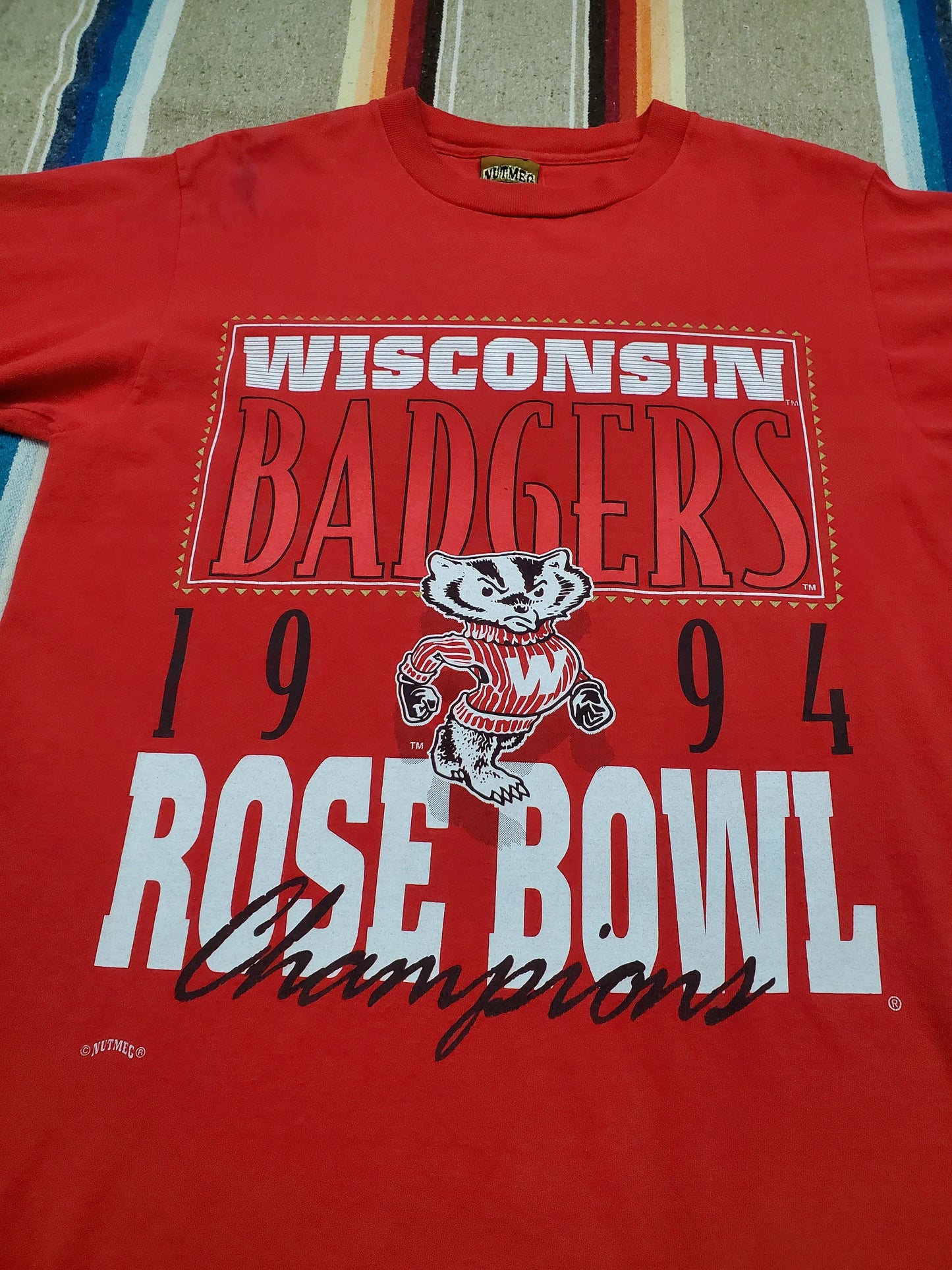 1990s 1994 Nutmeg Wisconsin Badgers Rose Bowl Champions T-Shirt Made in USA Size L