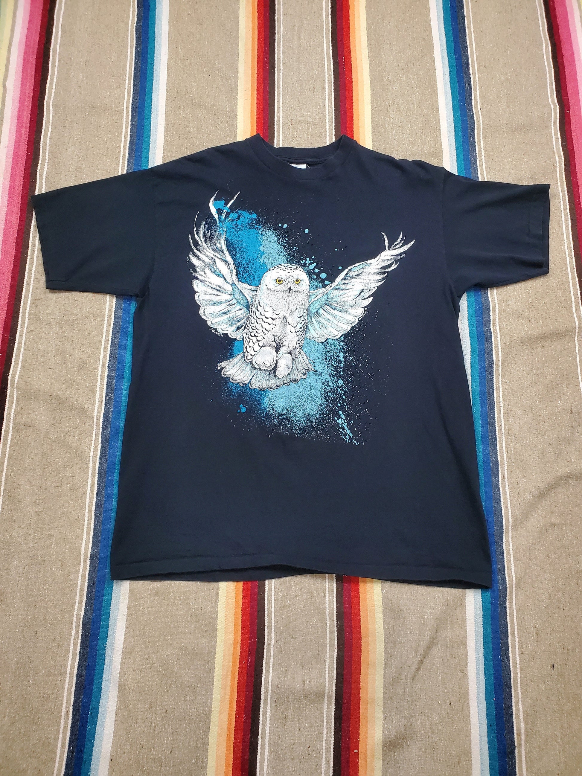 1990s 1990 Harlequin Snowy Owl Animal T-Shirt Made in USA Size L
