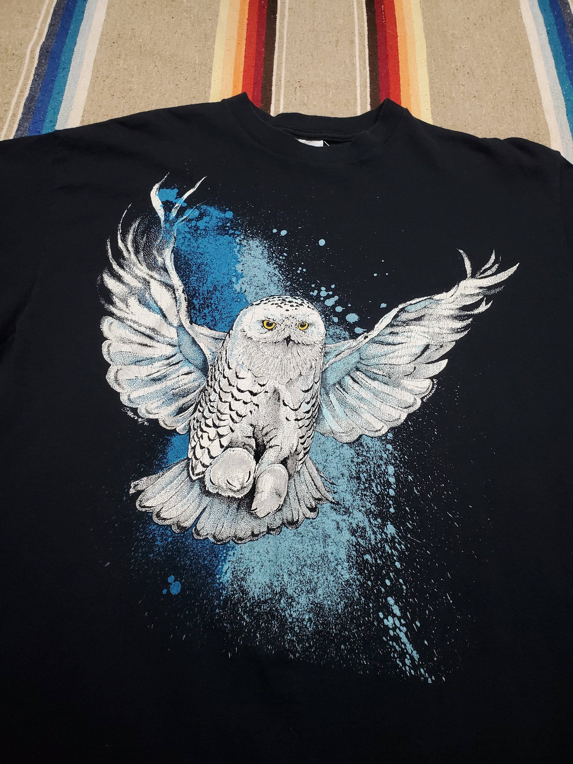 1990s 1990 Harlequin Snowy Owl Animal T-Shirt Made in USA Size L