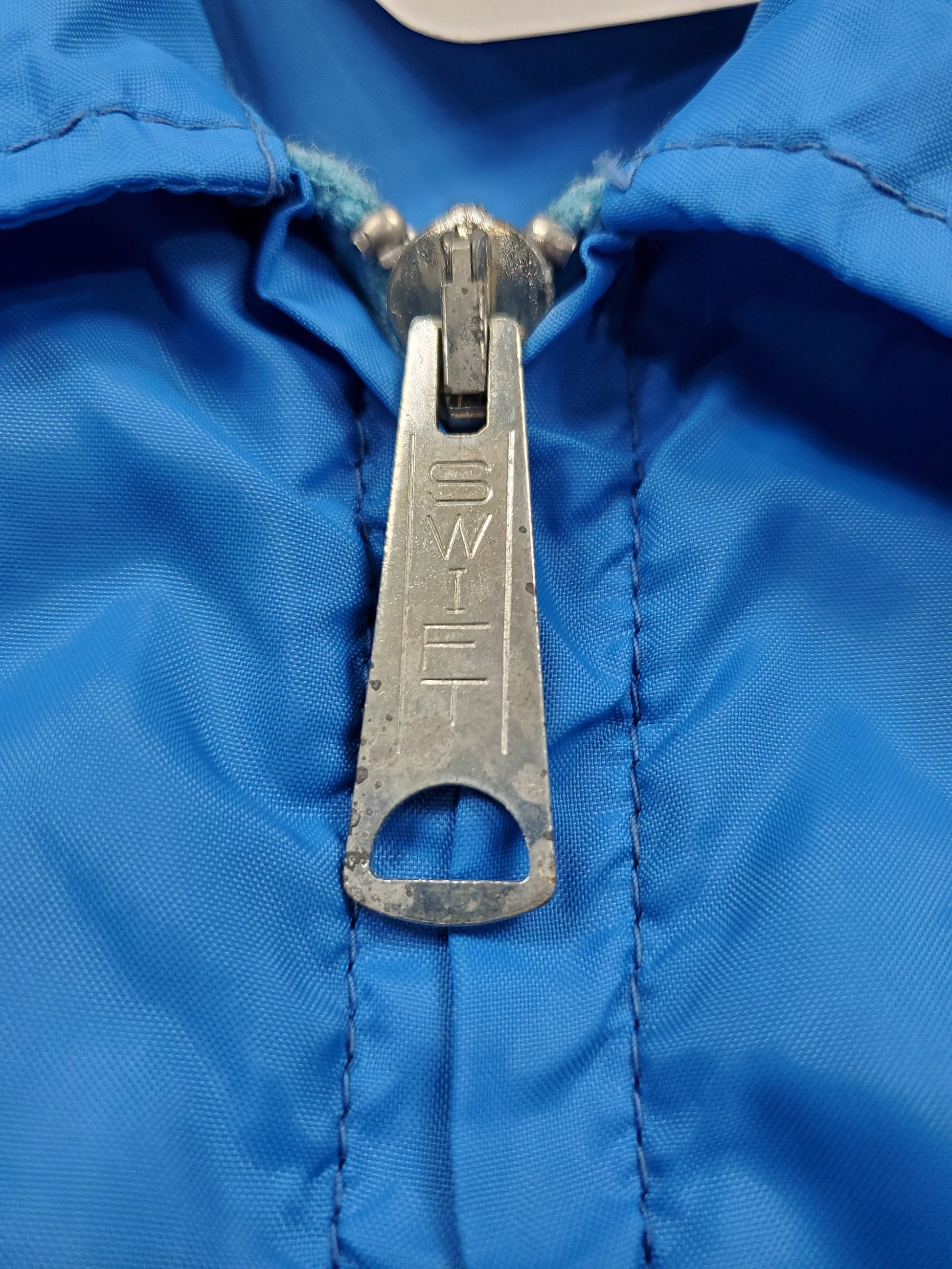 1970s/1980s Louisville Sportswear Zip Up Nylon Windbreaker Jacket Made in USA Size L