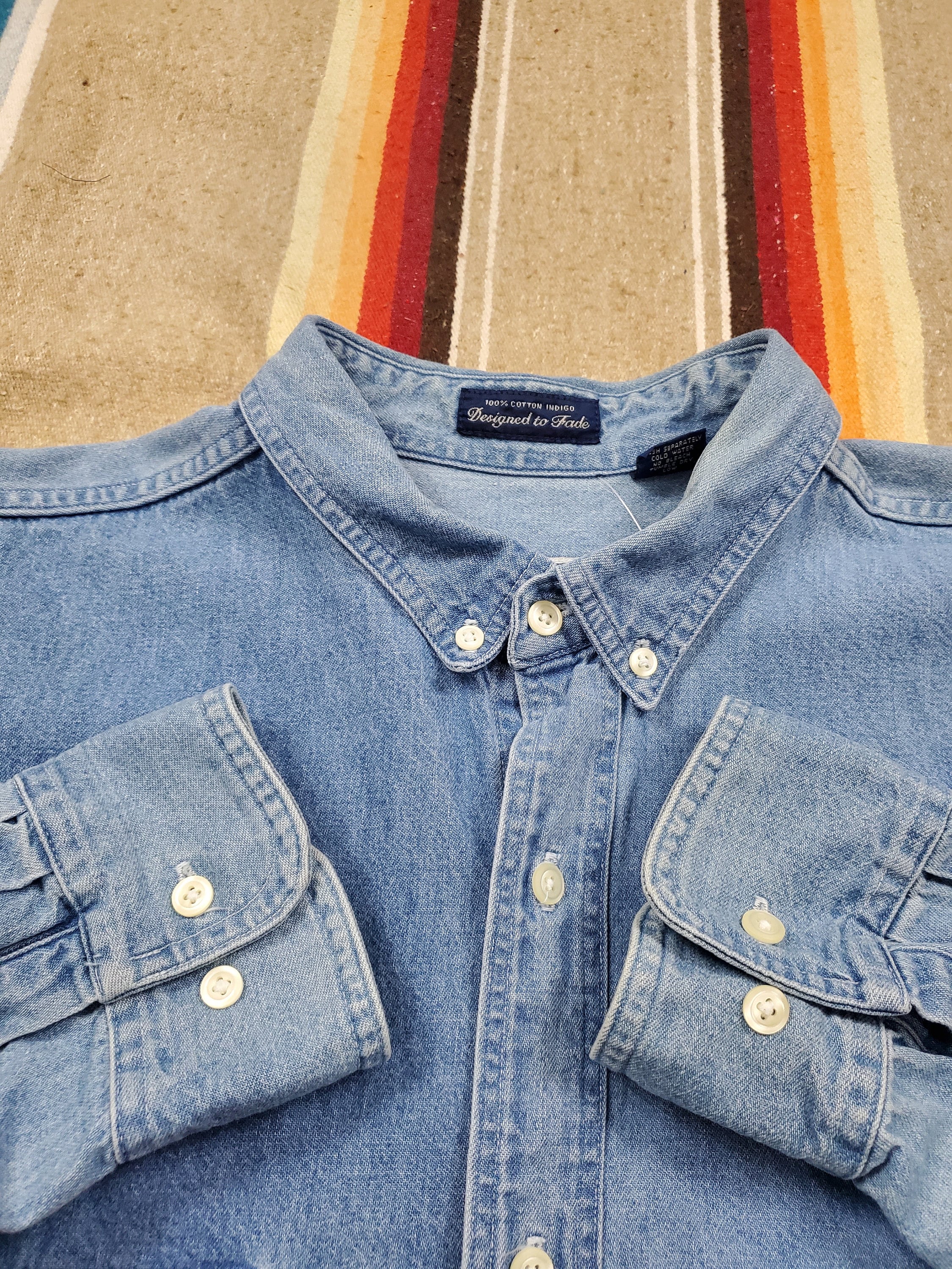 1990s 200s G.H. Bass Co Button Down Long Sleeve Denim Shirt Size