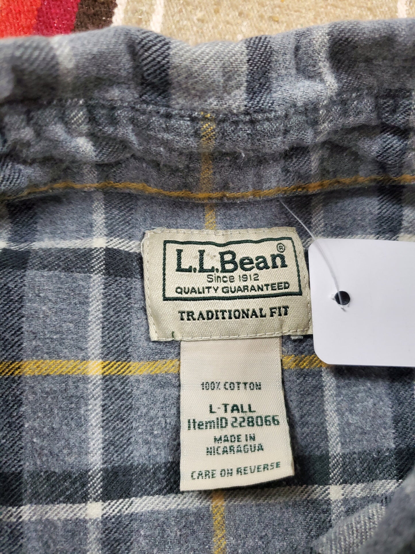 2000s LL Bean Grey Plaid Button Down Flannel Shirt Size XL/XXL